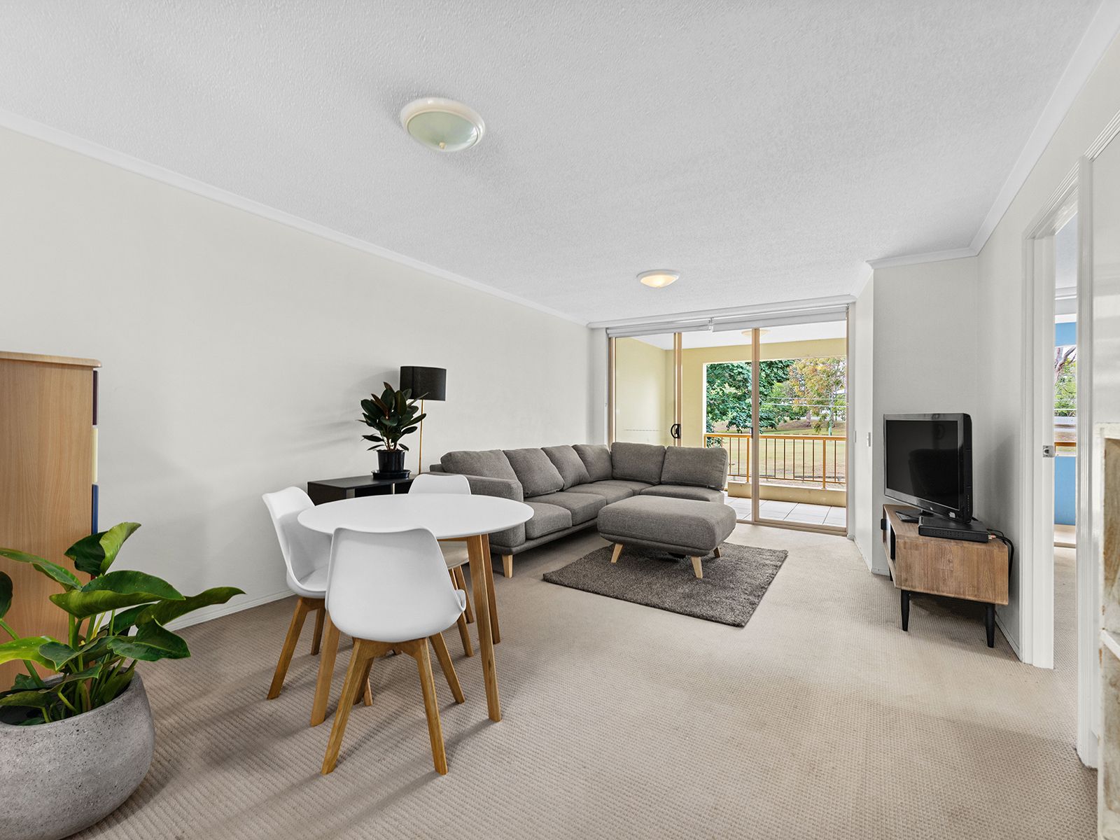 83 Fairley Street, Indooroopilly QLD 4068