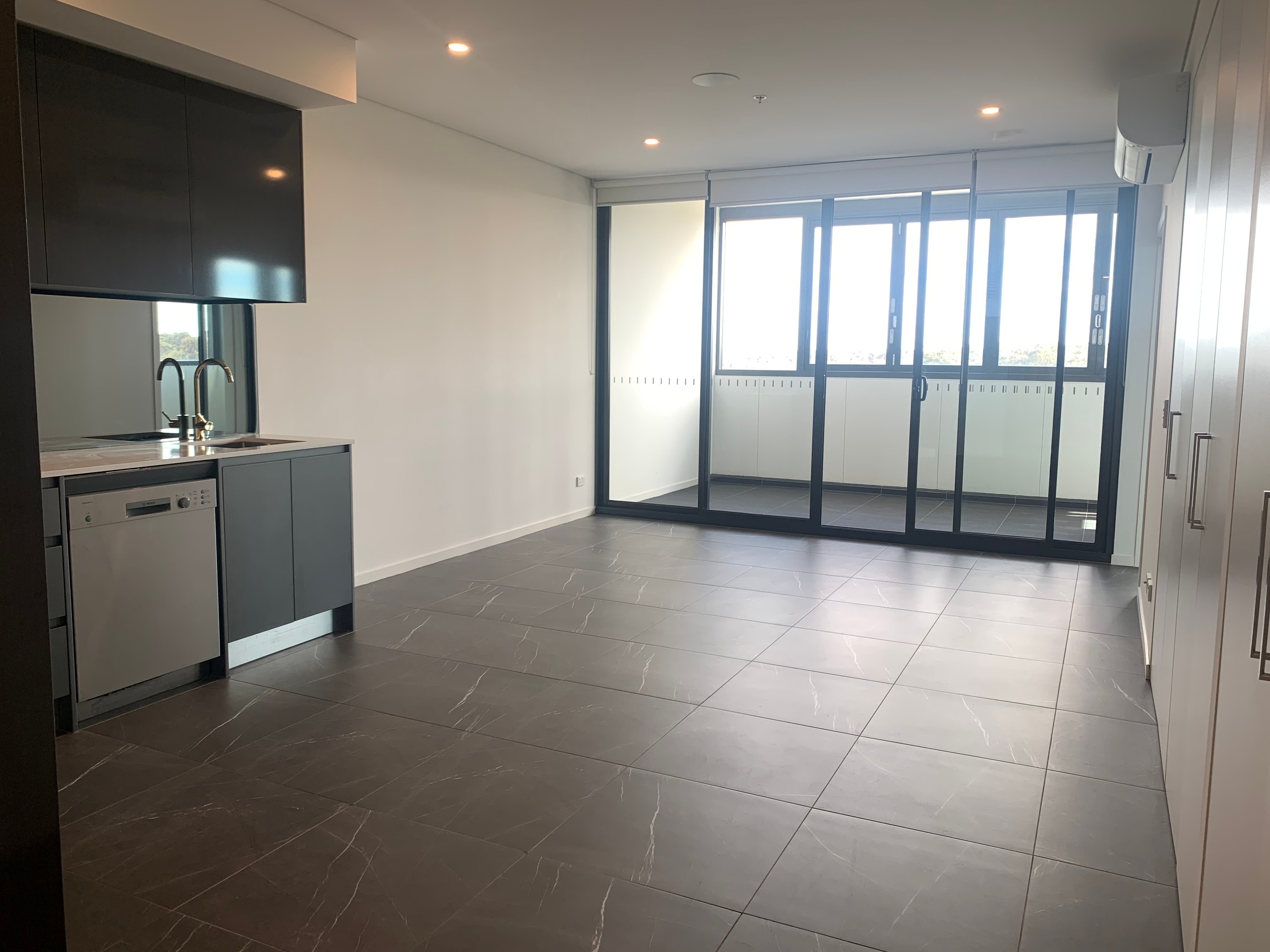 12093/5 Bennelong Parkway, Wentworth Point, NSW 2127