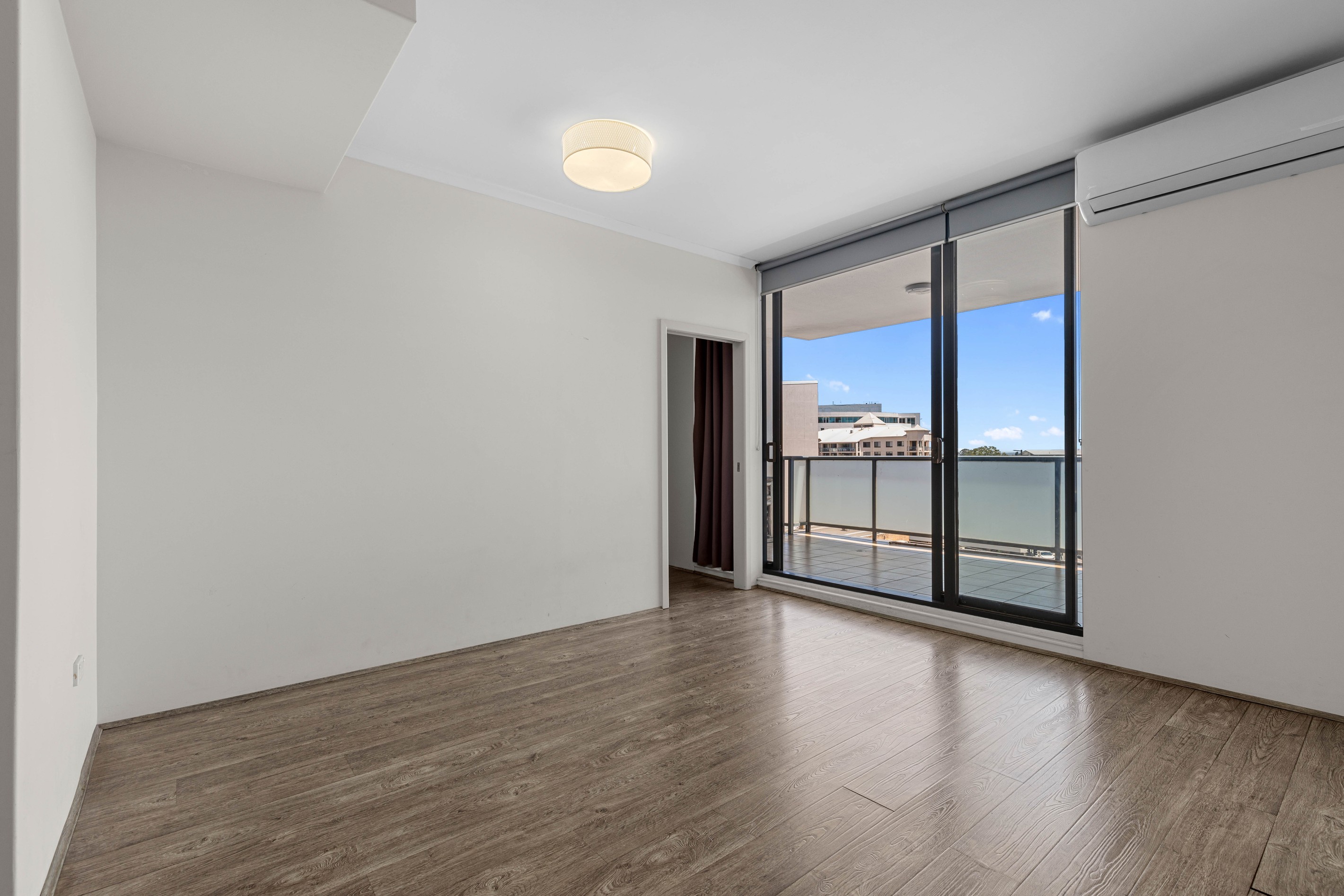 24/11-13 Treacy Street, Hurstville, NSW 2220