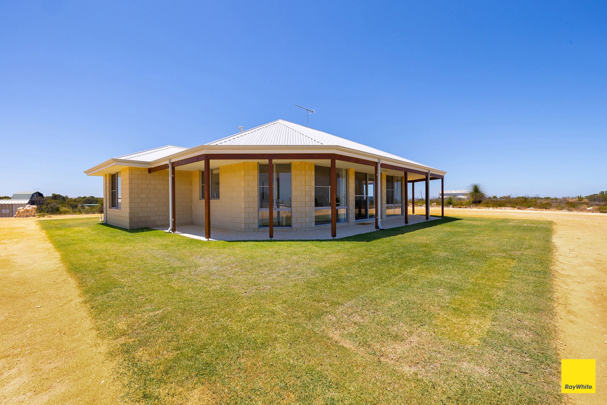 38 SEAVIEW Drive, Karakin, WA 6044 Sold House Ray White Lancelin
