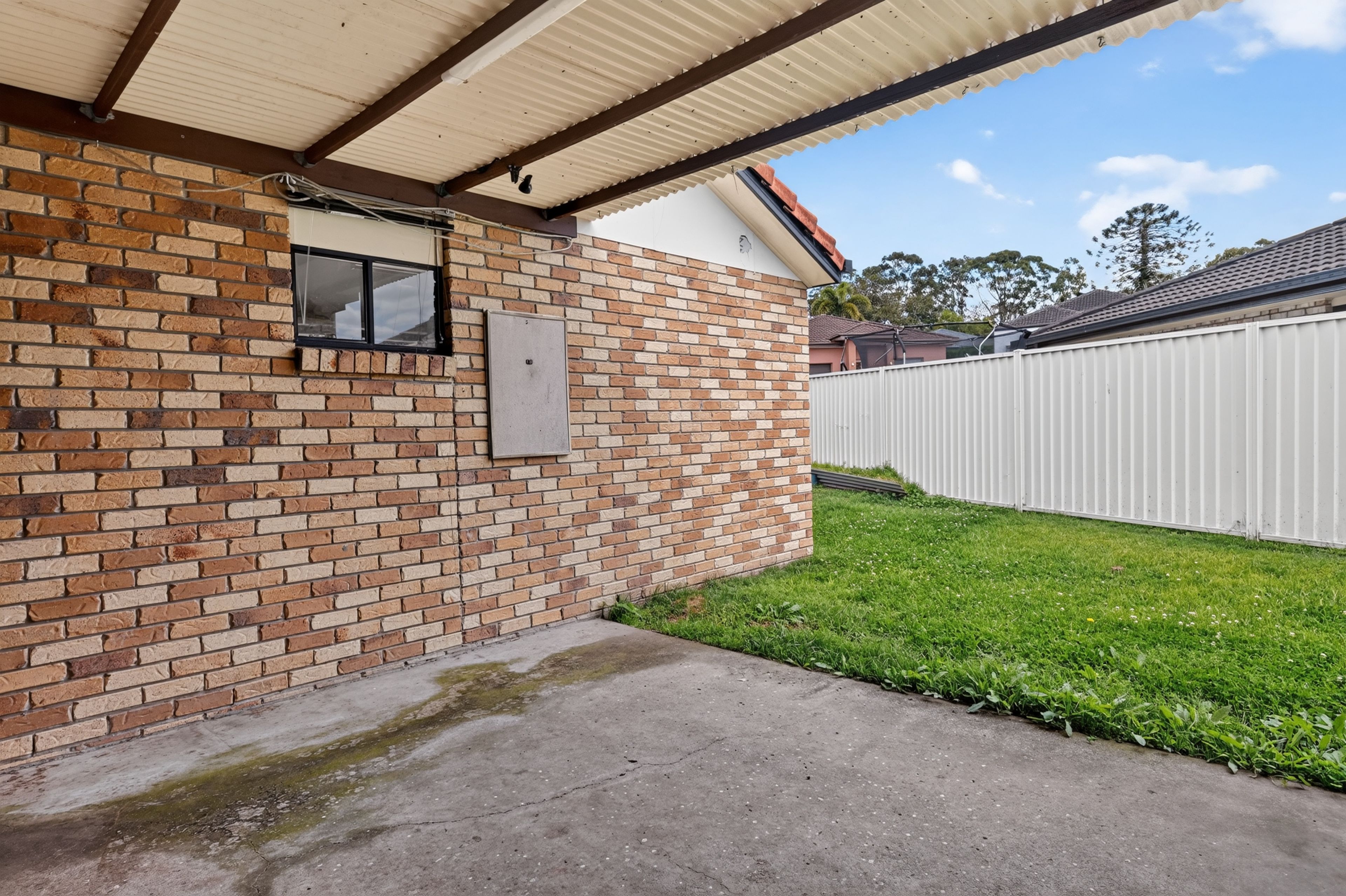 39 Merrilaine Crescent — photo 12 of 19