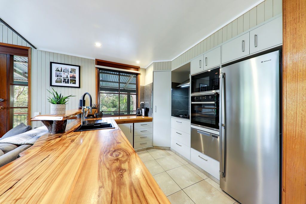 3 Panorama Drive, Nambour, QLD 4560