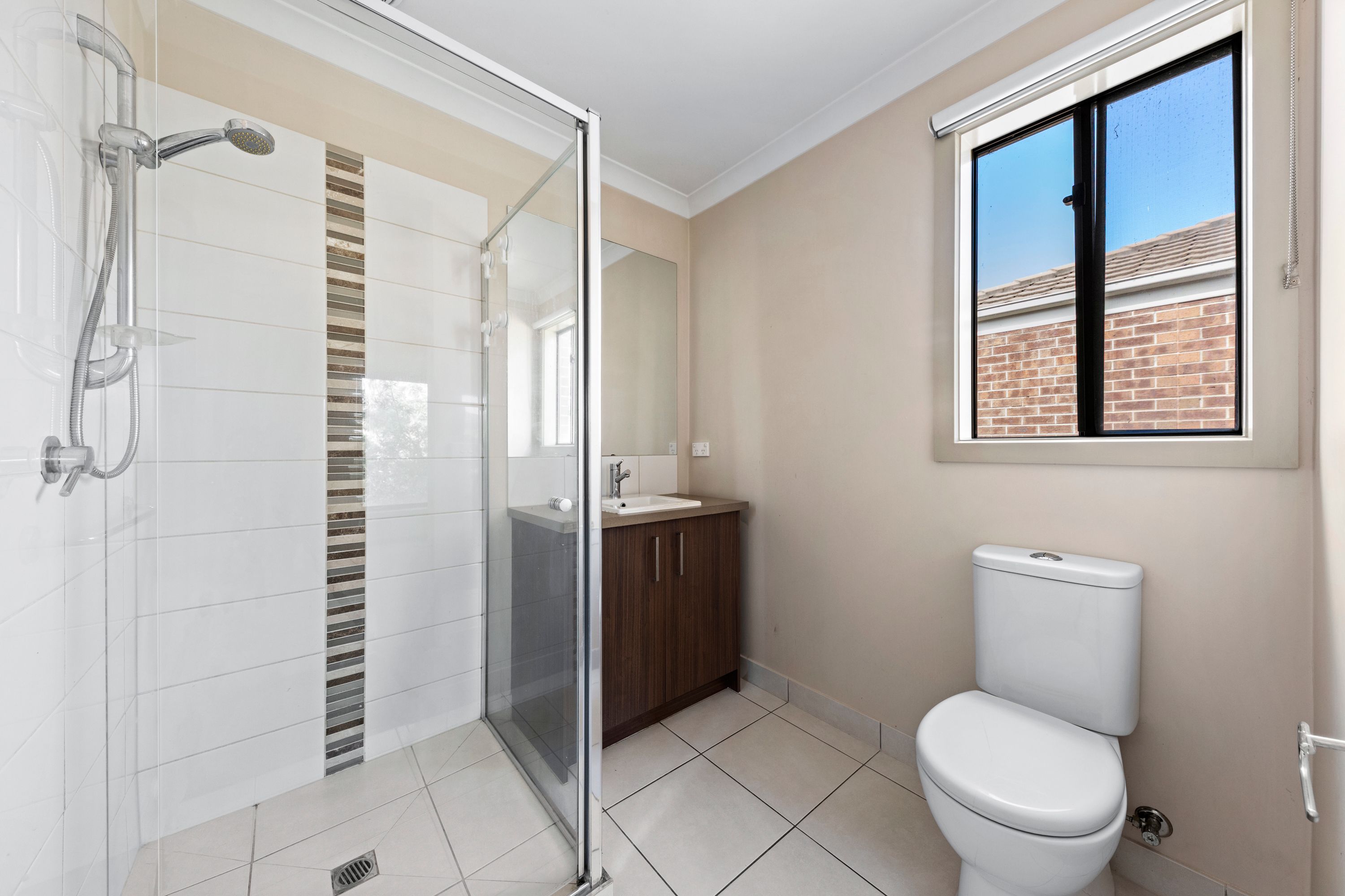 15 Zenith Street — photo 7 of 22