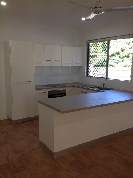 13 Inglis Smith Street, Rosslea, QLD 4812