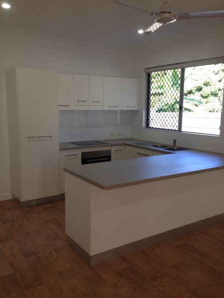 13 Inglis Smith Street, Rosslea, QLD 4812