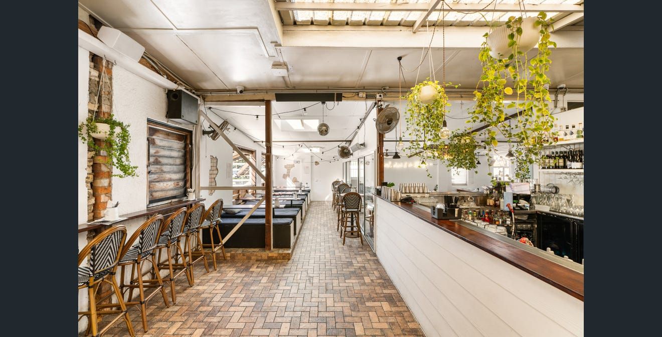 1706 Gold Coast Highway, Burleigh Heads, QLD 4220