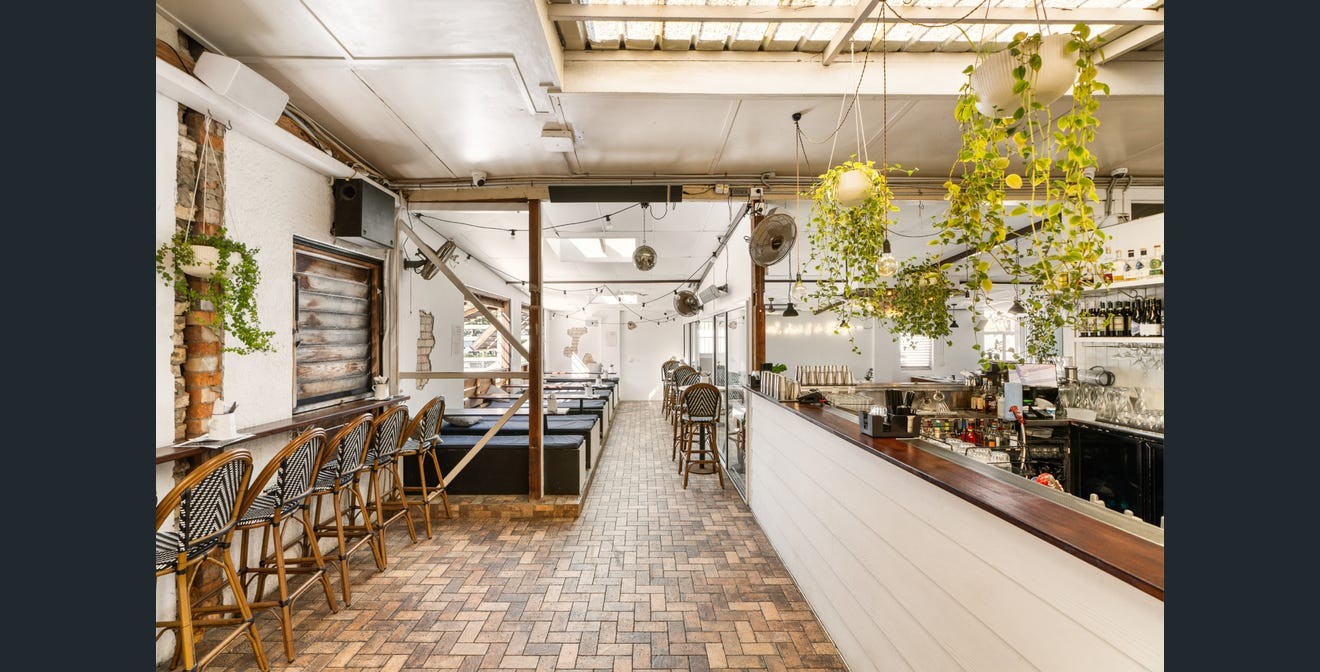 1706 Gold Coast Highway, Burleigh Heads, QLD 4220