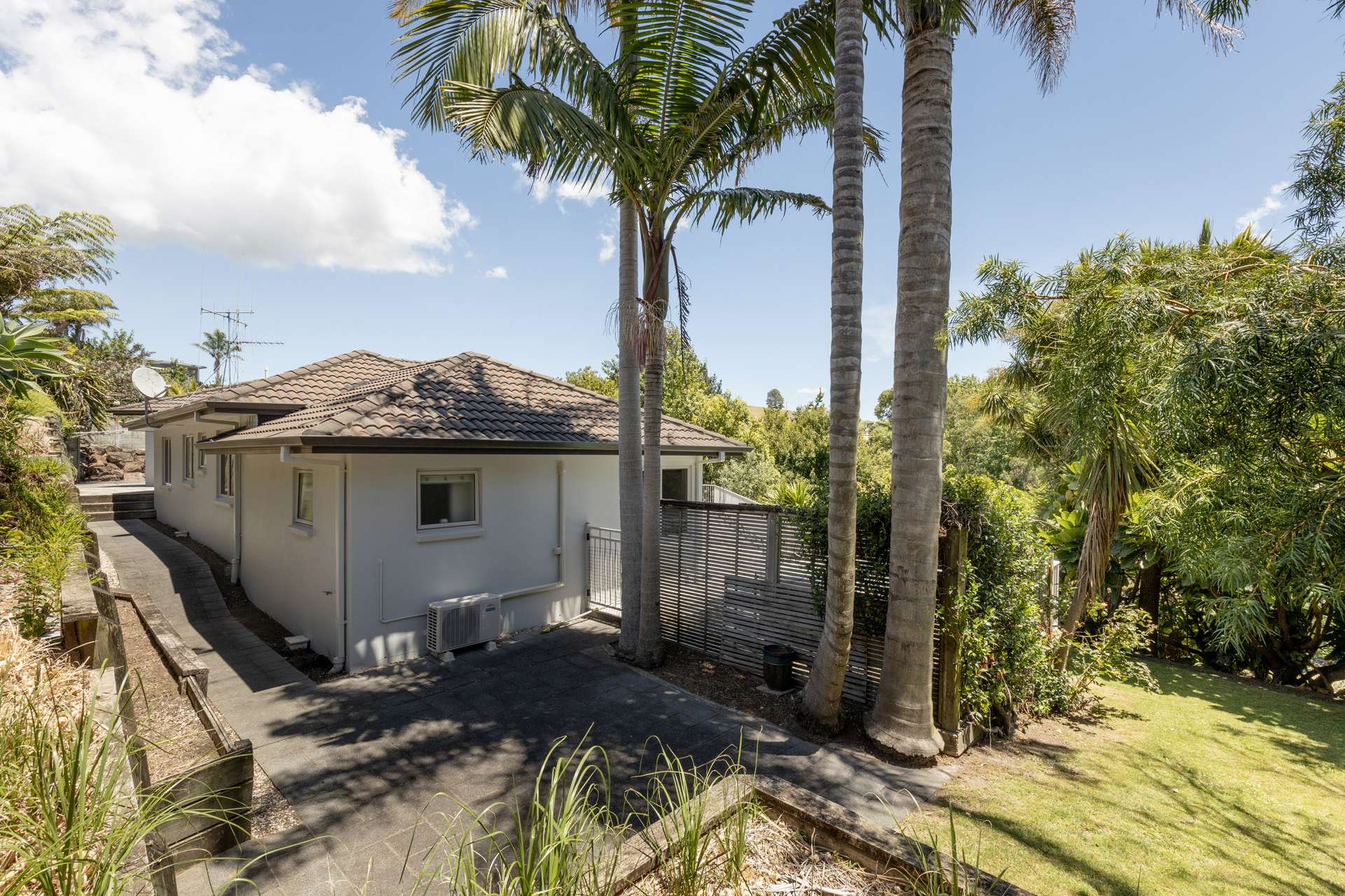 8 Waiorakei Way photo 32