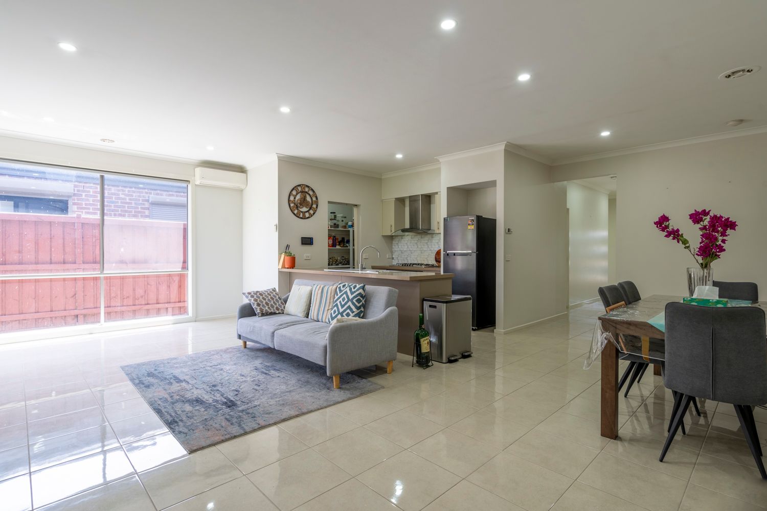 19 Verde Parade, Epping, VIC 3076