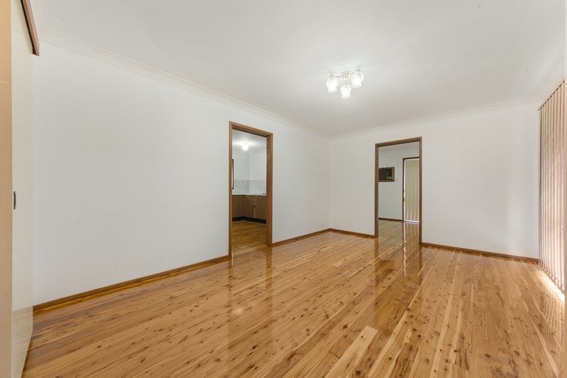 3 Milvay Place, Ambarvale, NSW 2560