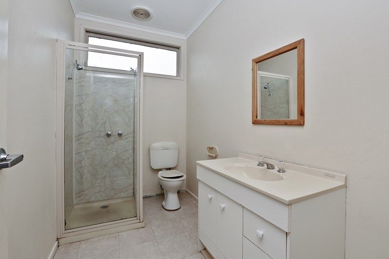 5 Markshill Place — photo 8 of 13