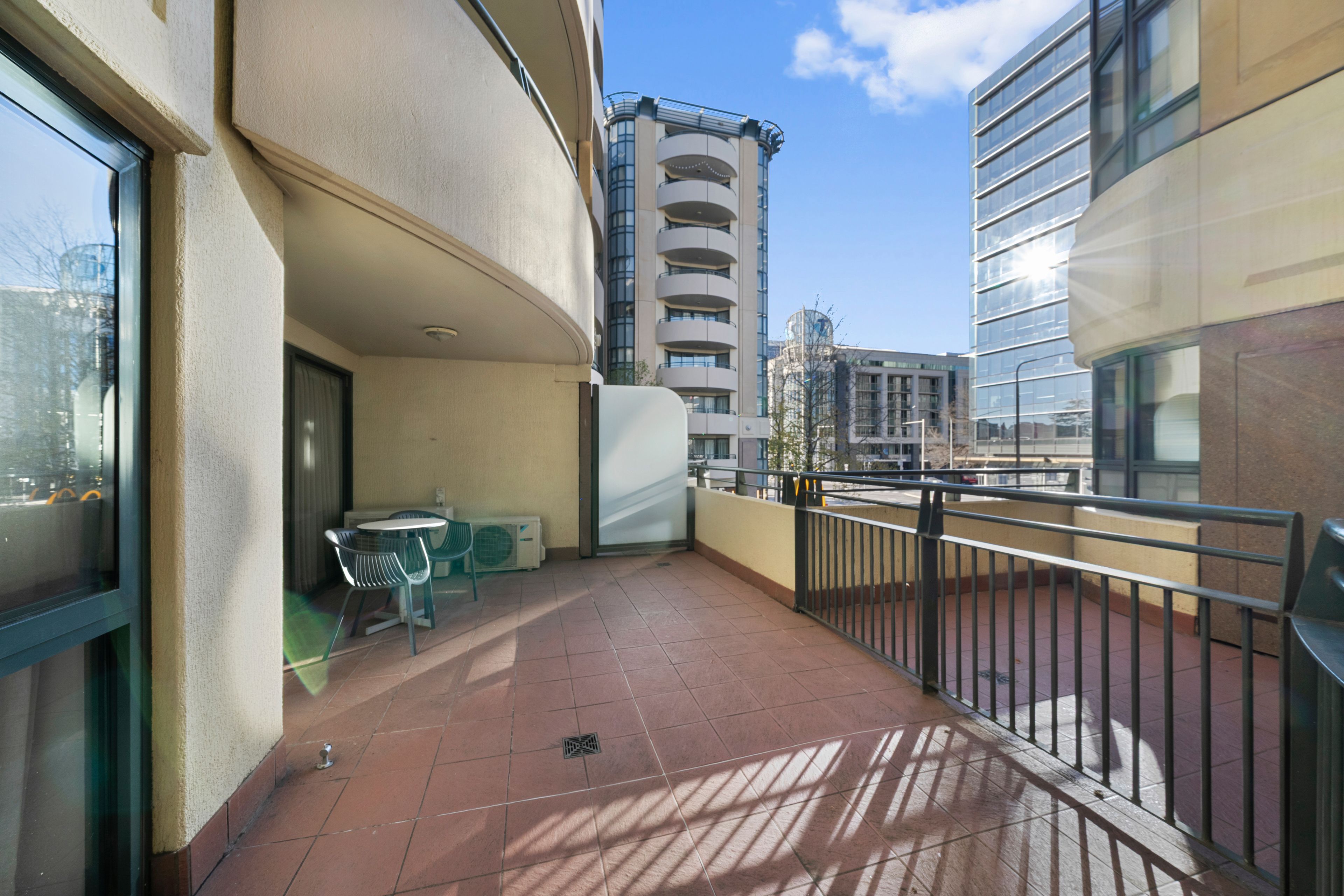 112/74 Northbourne Avenue — photo 13 of 17