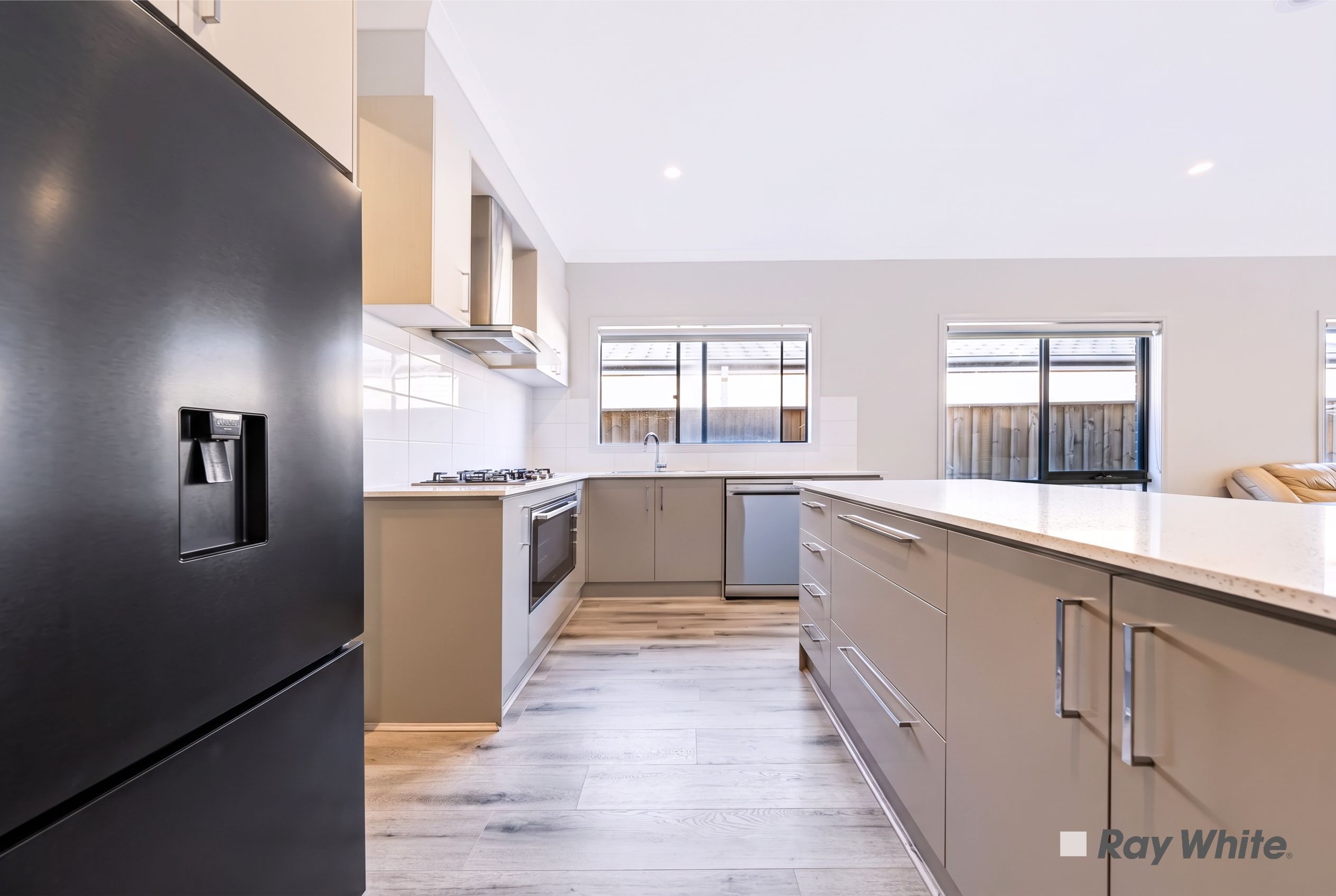 23 Marquess Crescent — photo 4 of 21