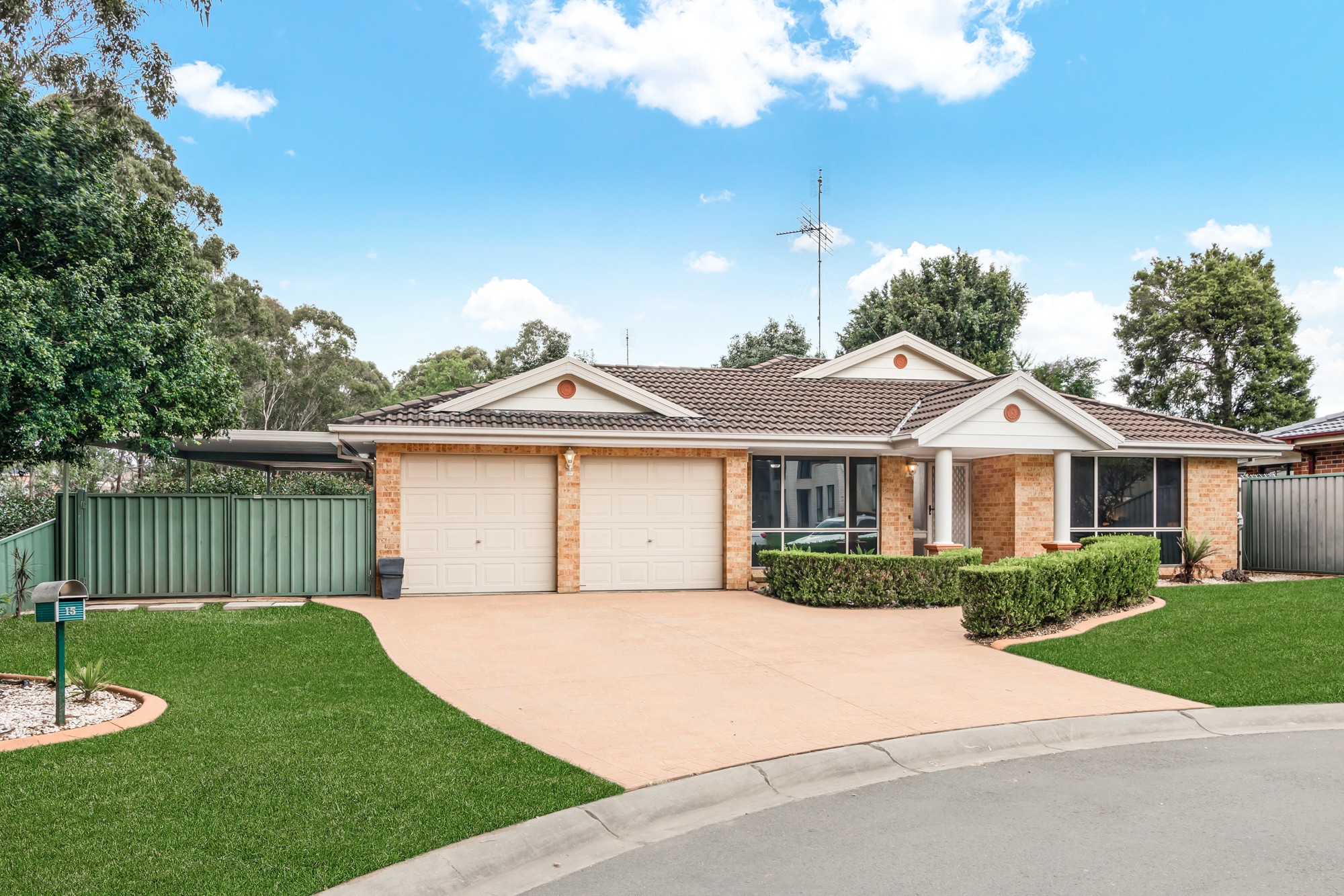 15 Begonia Court, Glenmore Park, NSW 2745