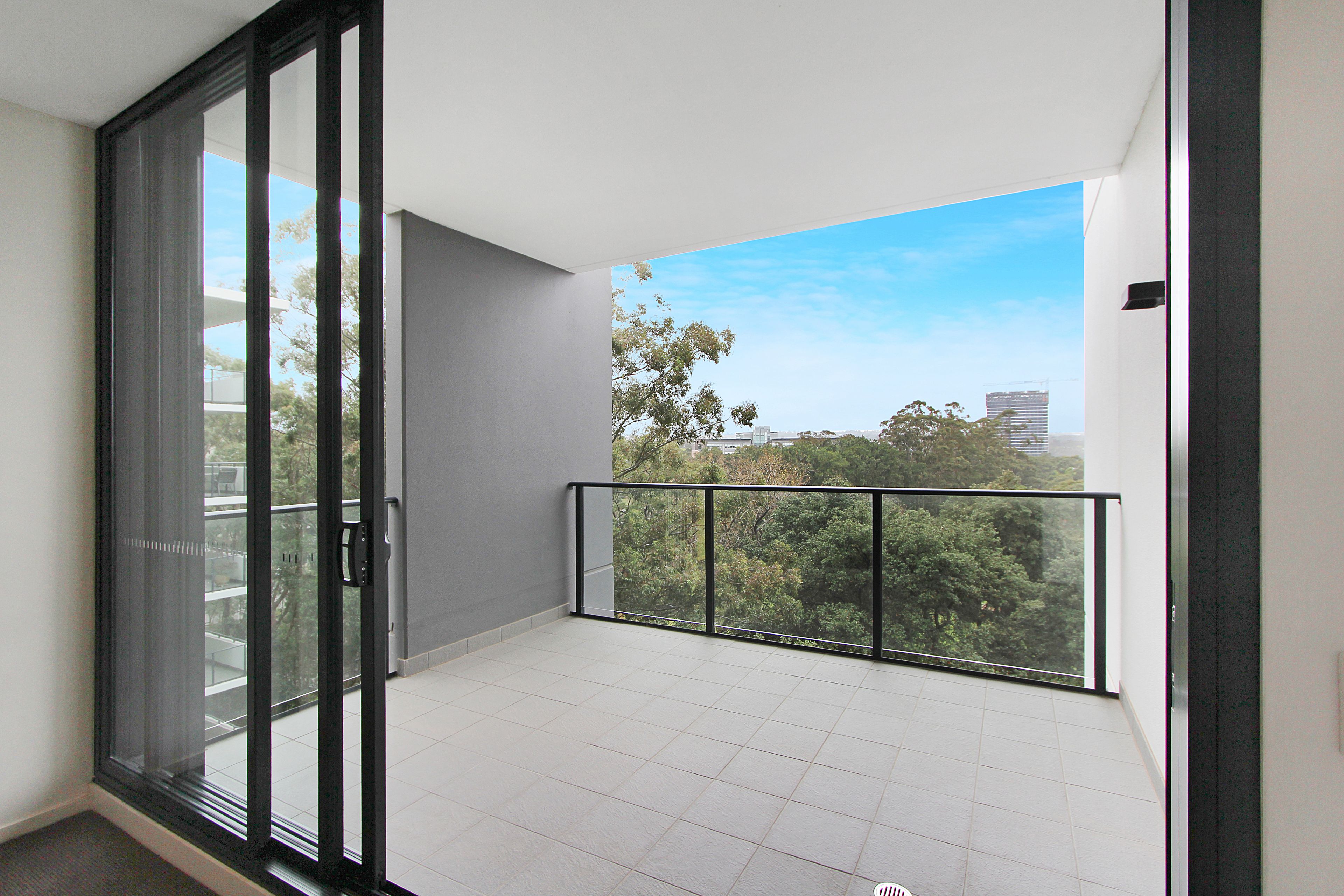 C705/6 Saunders Close, Macquarie Park, NSW 2113