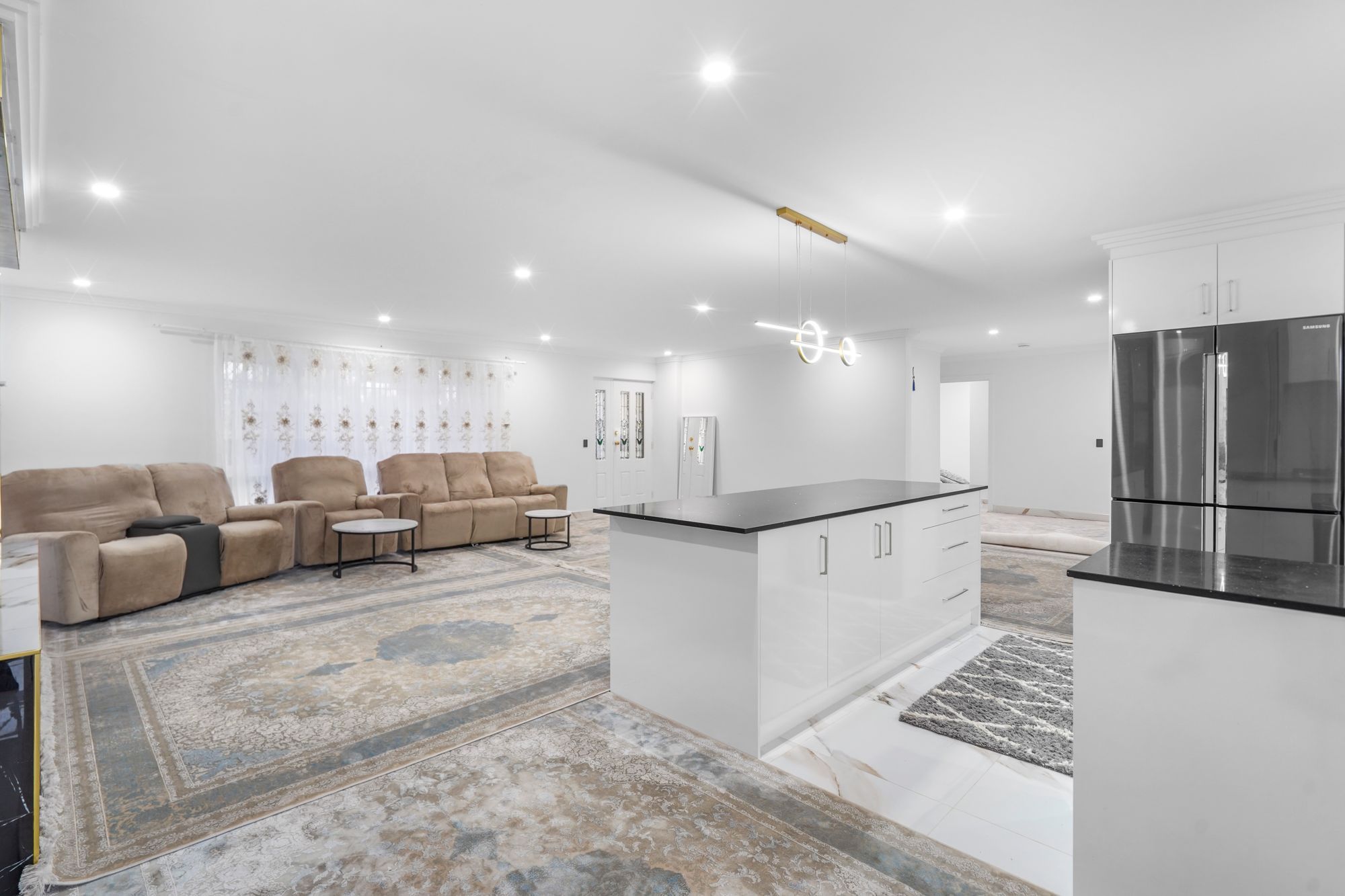 25 Minerva Street — photo 3 of 26