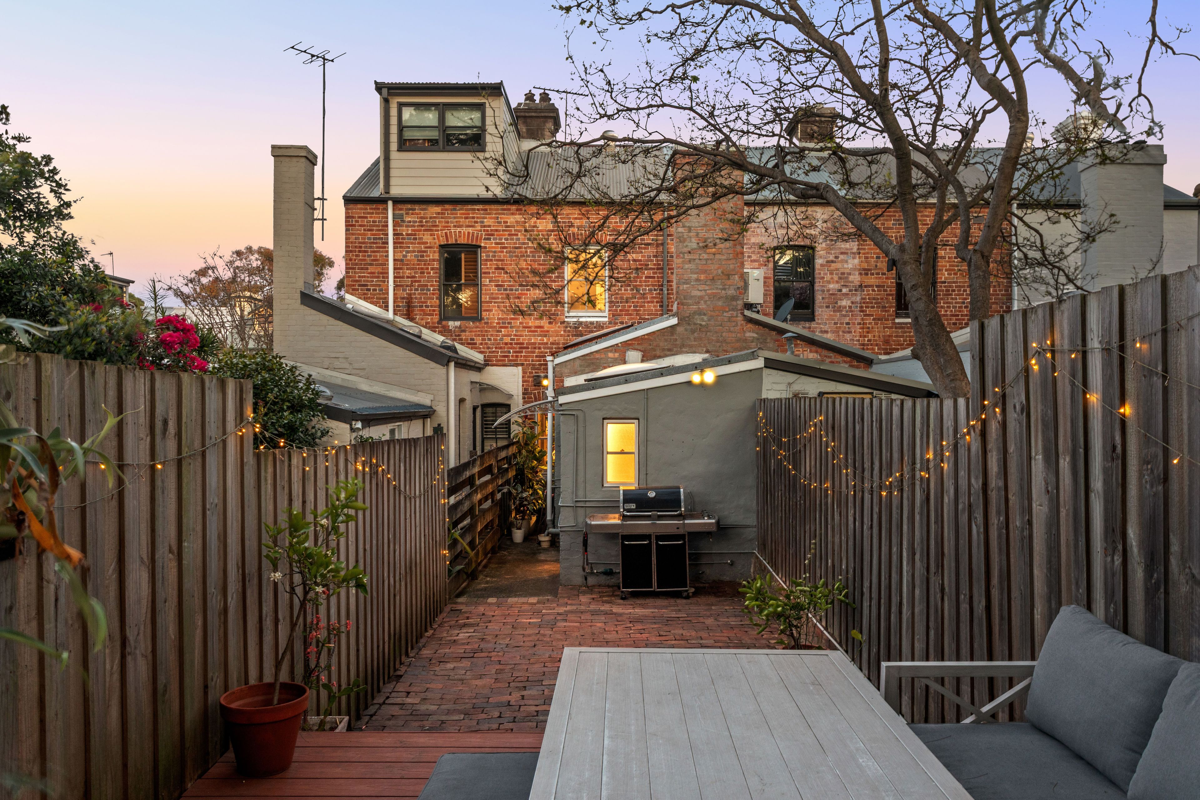 93 Union Street — photo 10 of 10