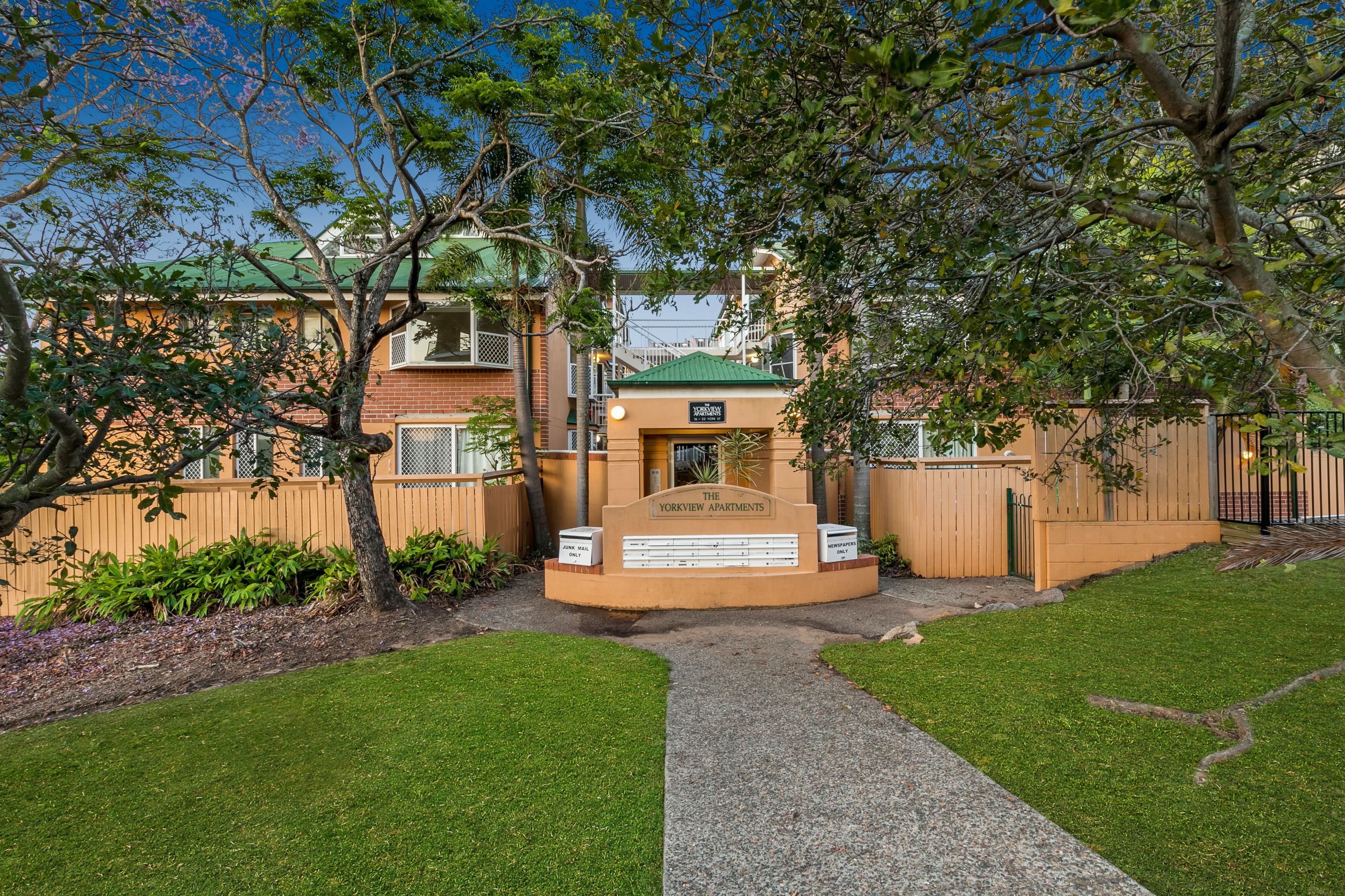 22 York Street, Indooroopilly QLD 4068