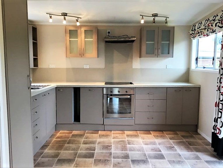 1C Ocean View Road, Hillcrest, North Shore City