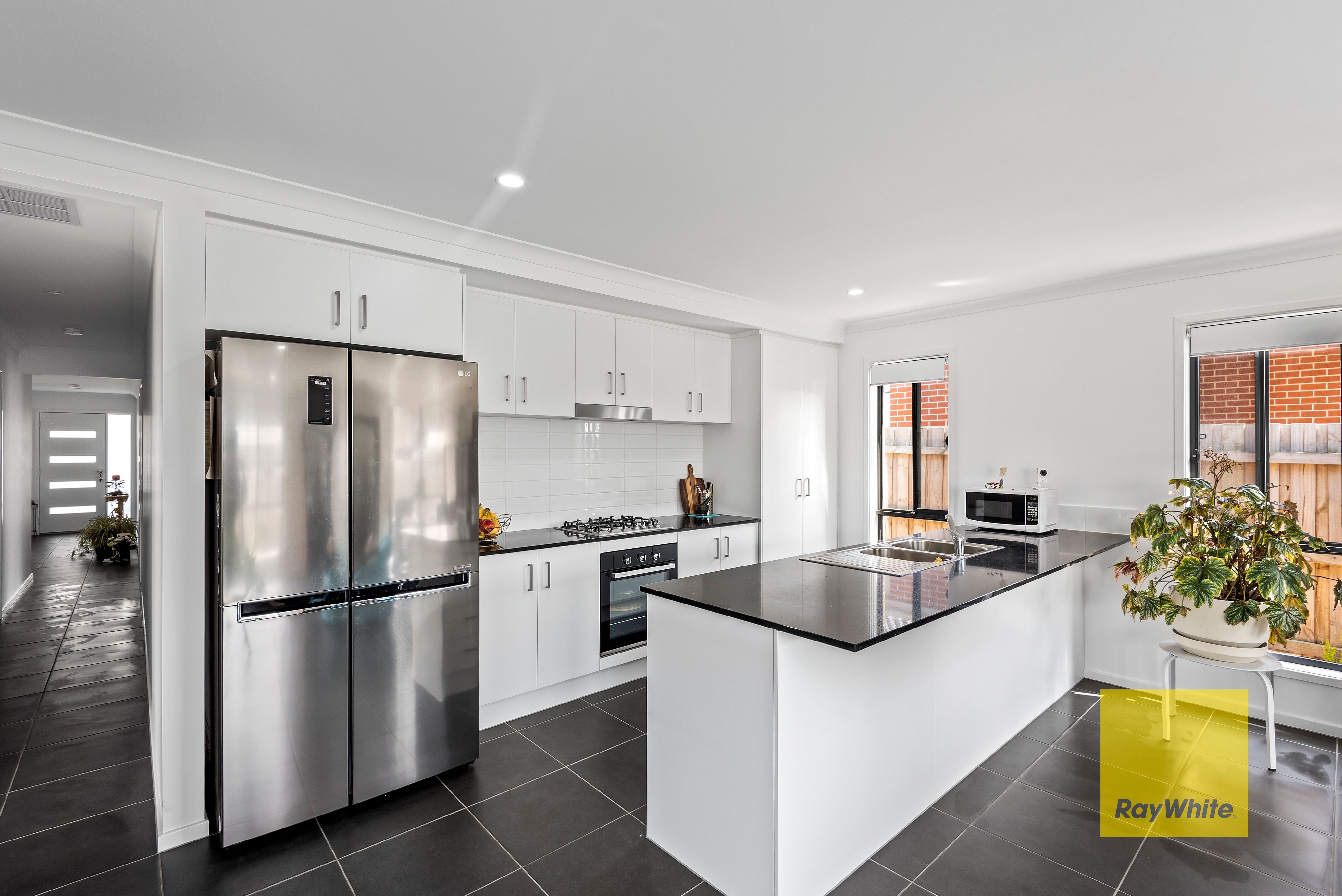 17 Miramar Drive, Armstrong Creek, VIC 3217