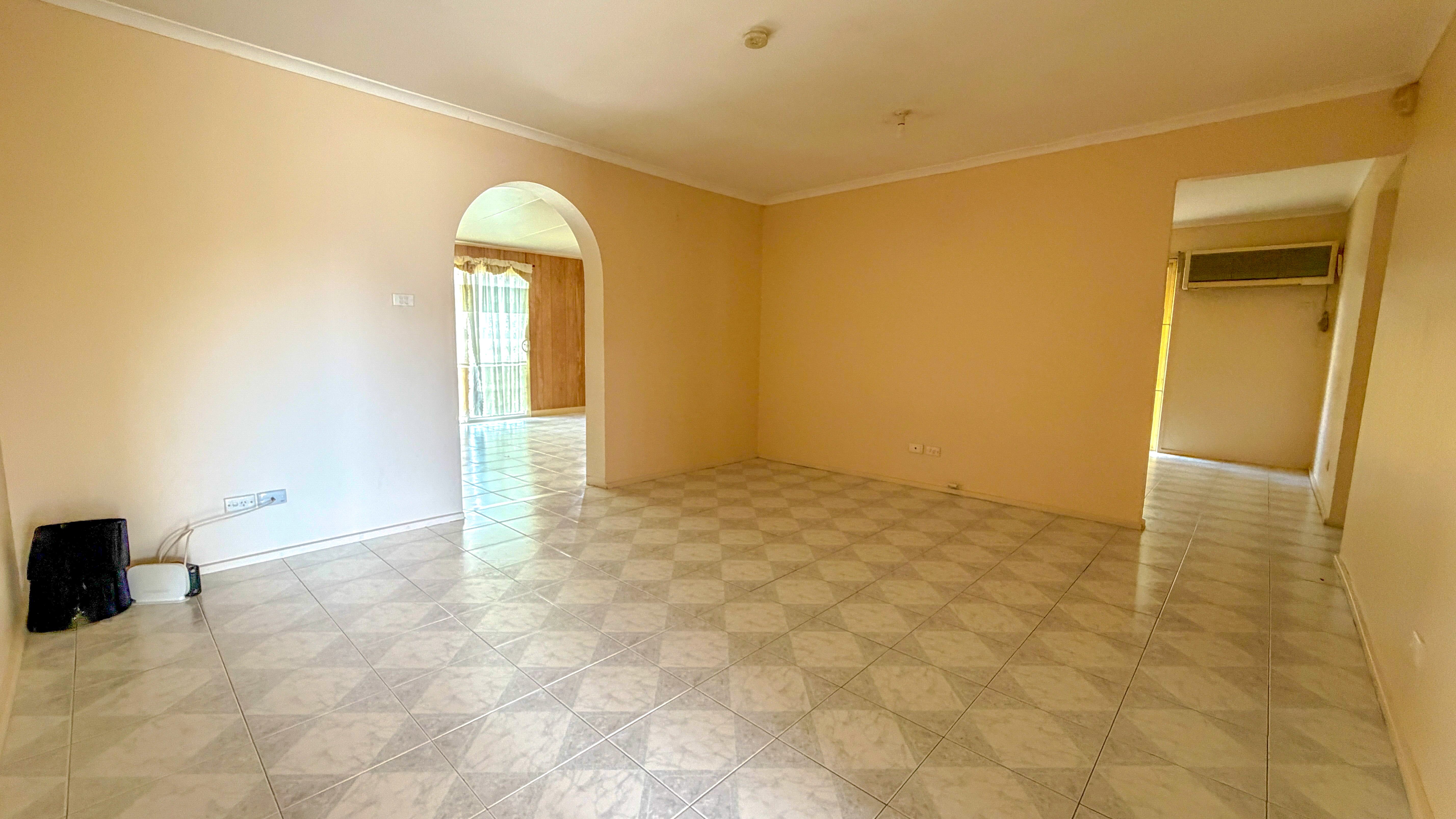 89 Falcon Circuit, Green Valley, NSW 2168