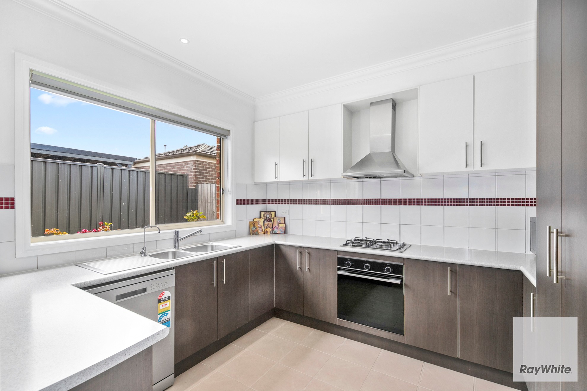 3/40 Buckingham Street, Sydenham, VIC 3037
