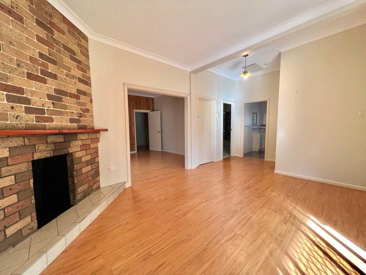 25 Jones Street, Parkes, NSW 2870
