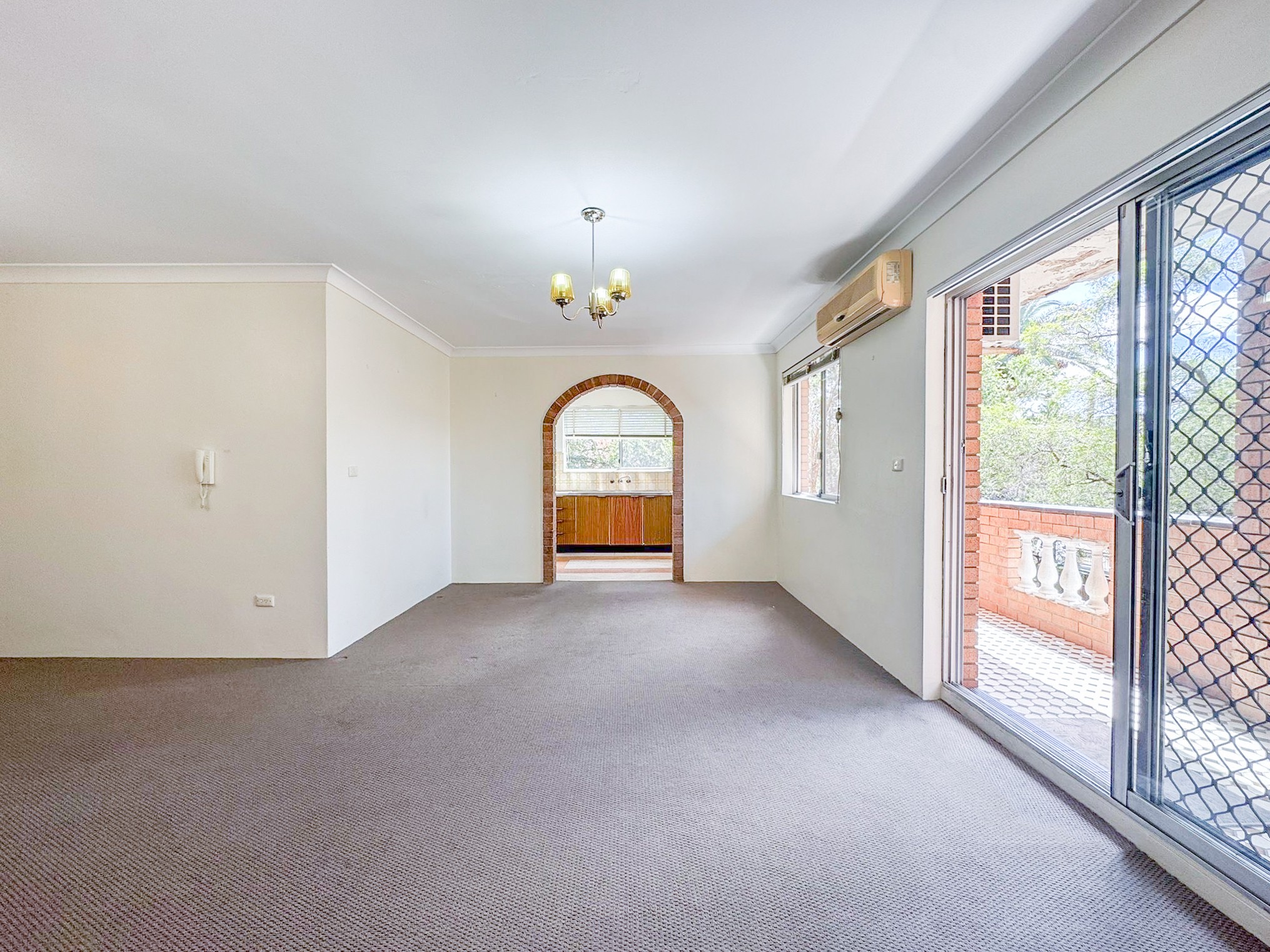 1/21-23 Fifth Avenue, Campsie, NSW 2194