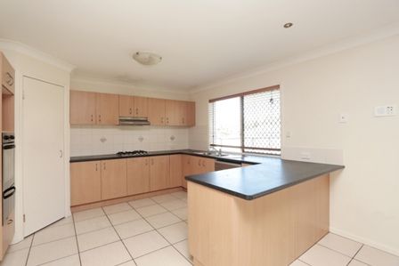 21 Apple Blossom Place, Eight Mile Plains, QLD 4113