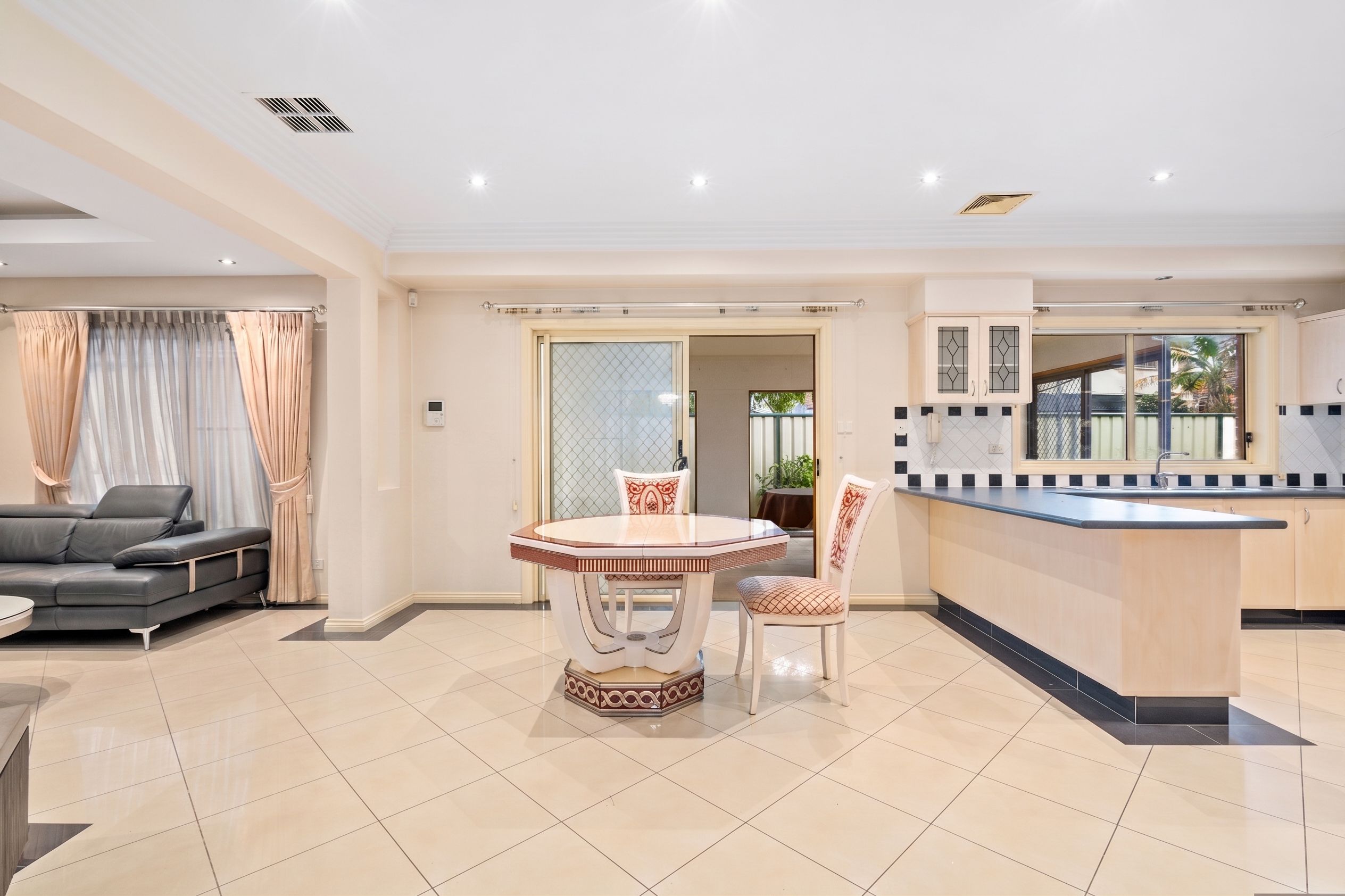 34A Olive Street — photo 4 of 14