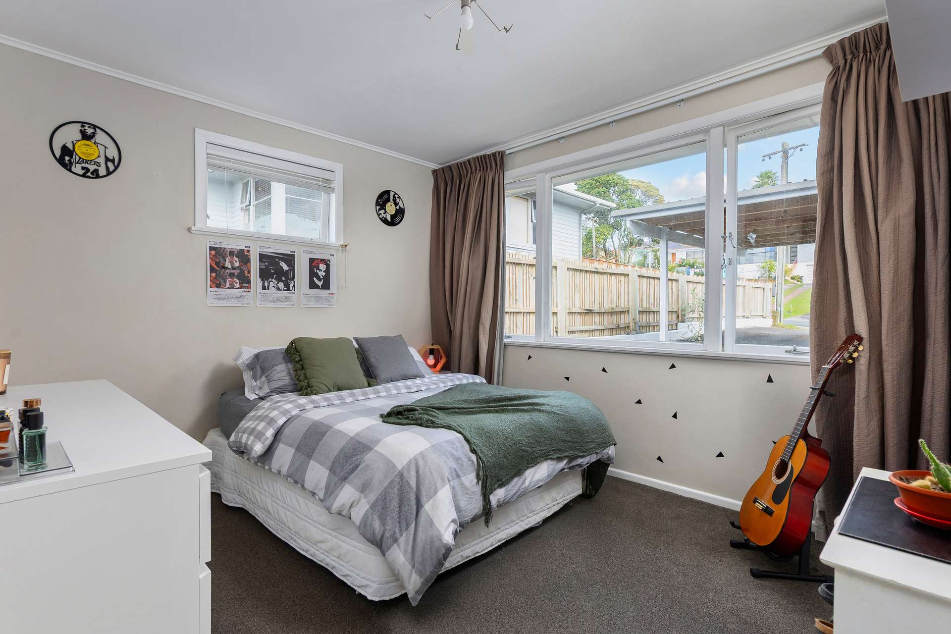 31 Marshall Laing Avenue photo 7