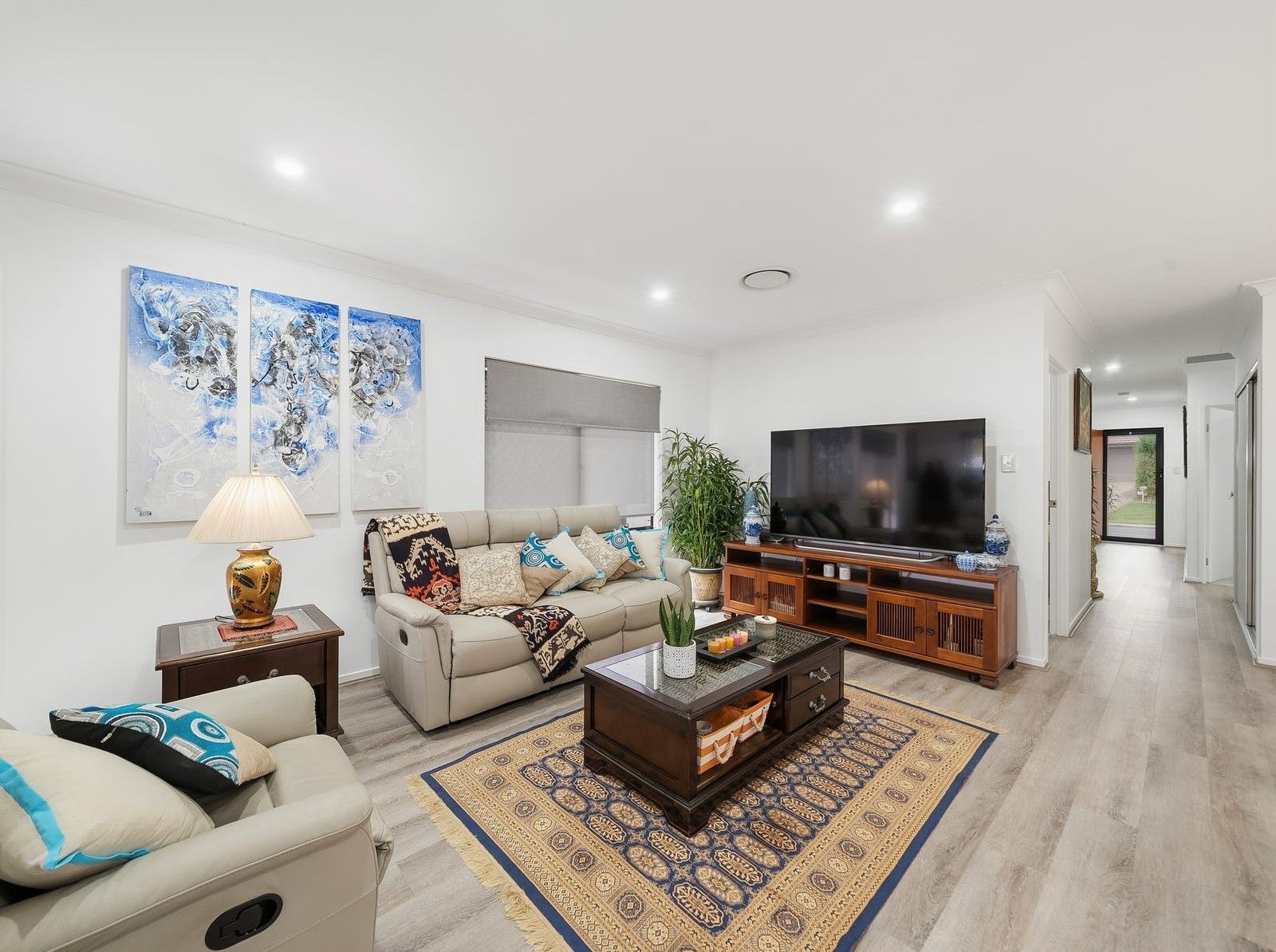 6 Williams Crescent — photo 8 of 25
