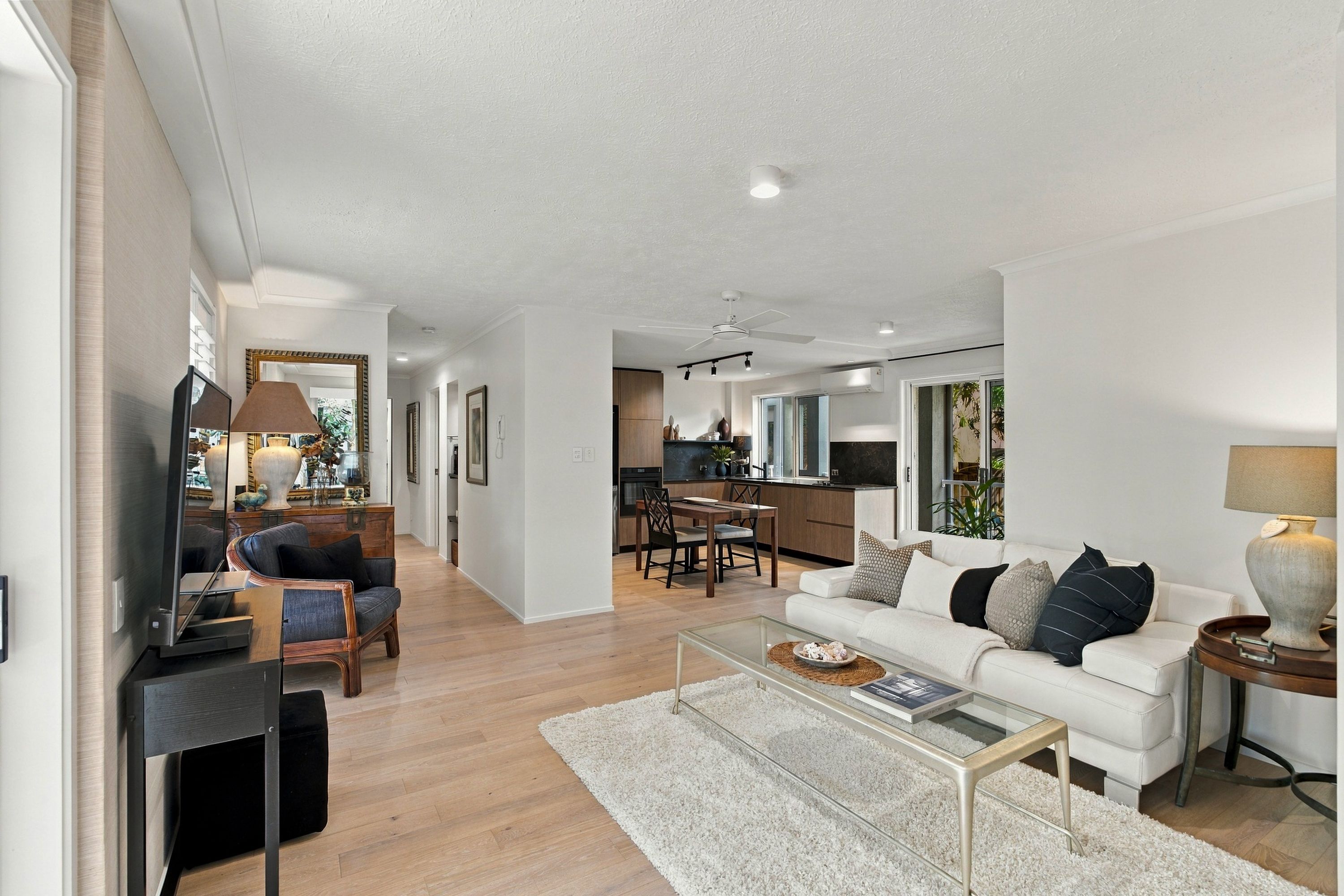 3/28 Cronin Avenue — photo 8 of 26