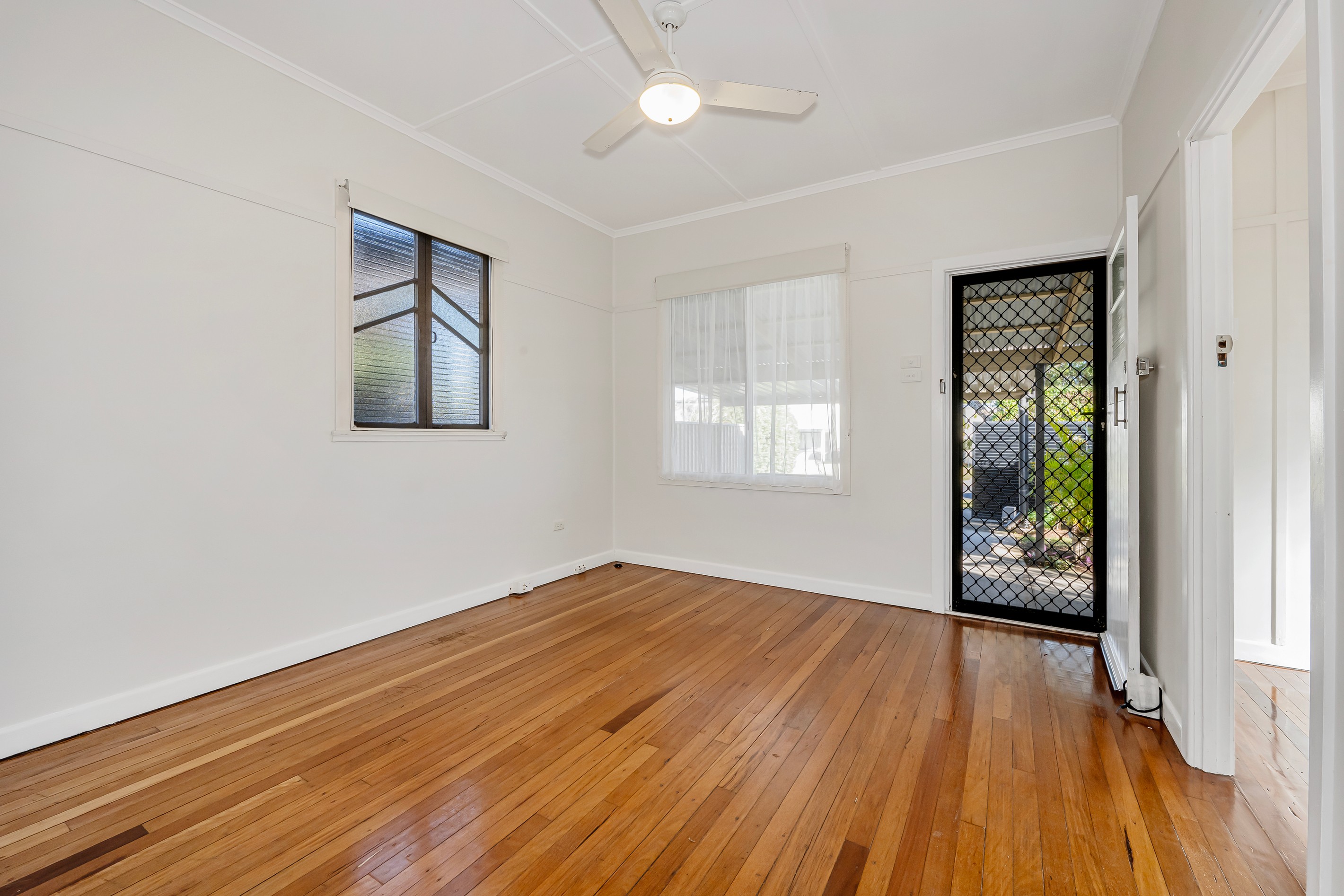 20 Frank Street, Scarborough, QLD 4020