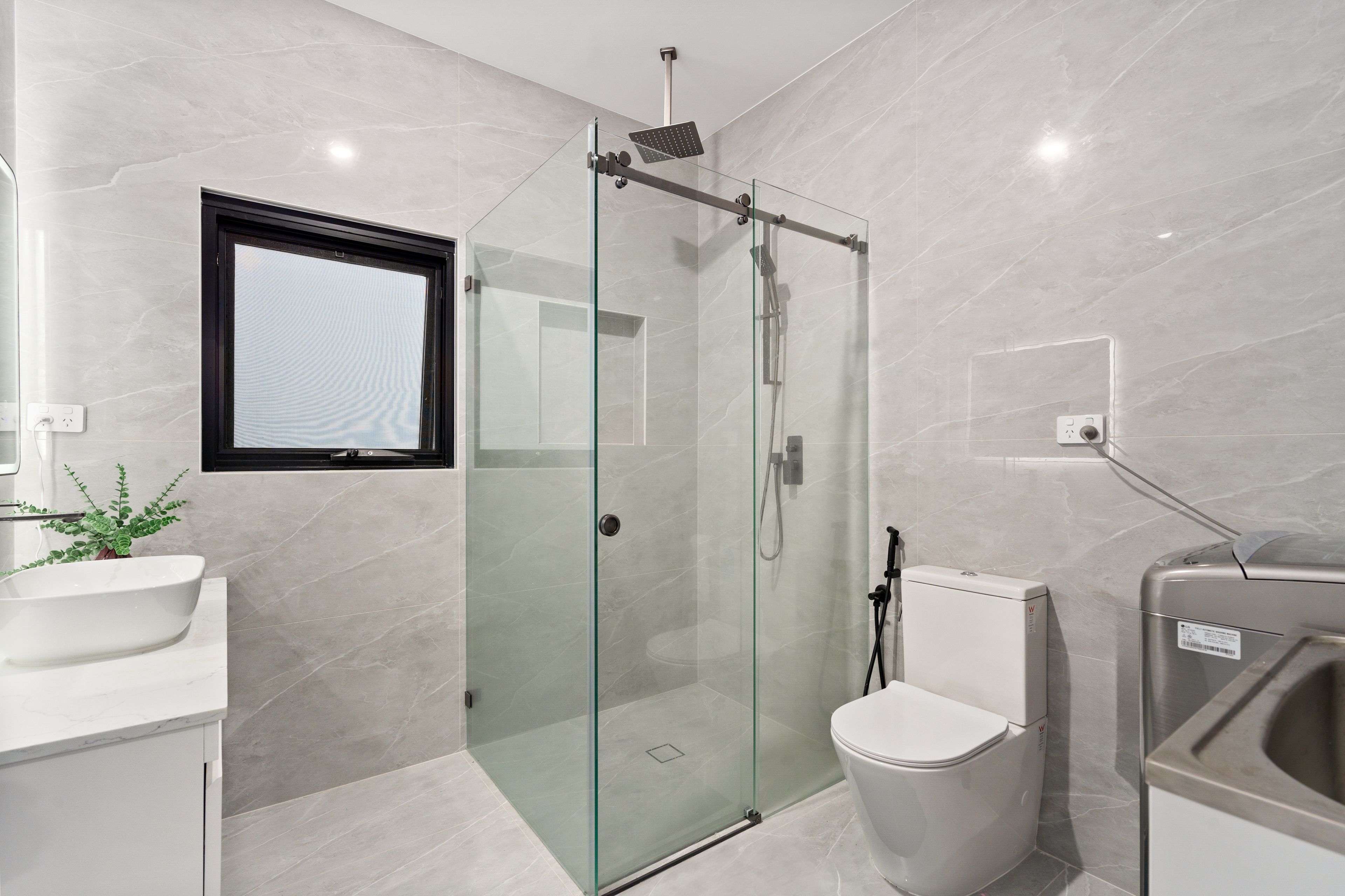 114 Hughes Street — photo 9 of 21