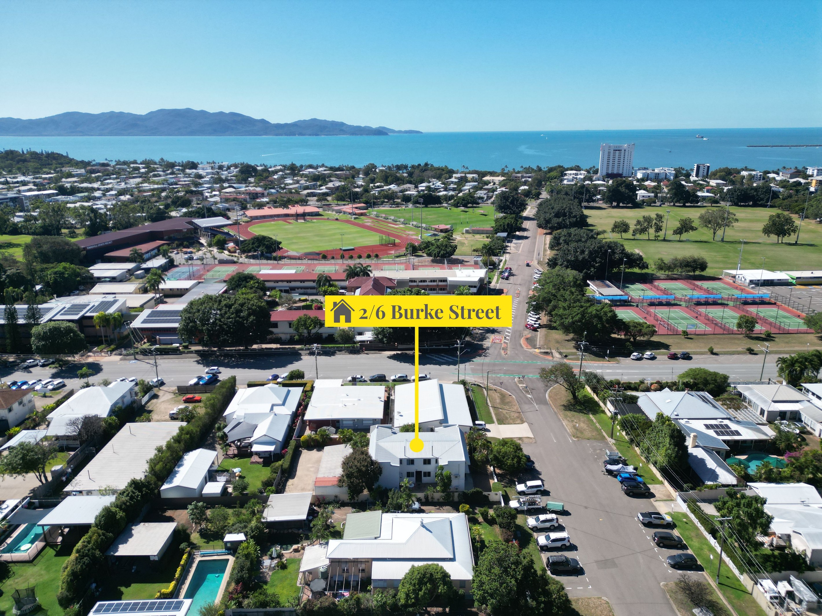 2/6 Burke Street, North Ward, QLD 4810