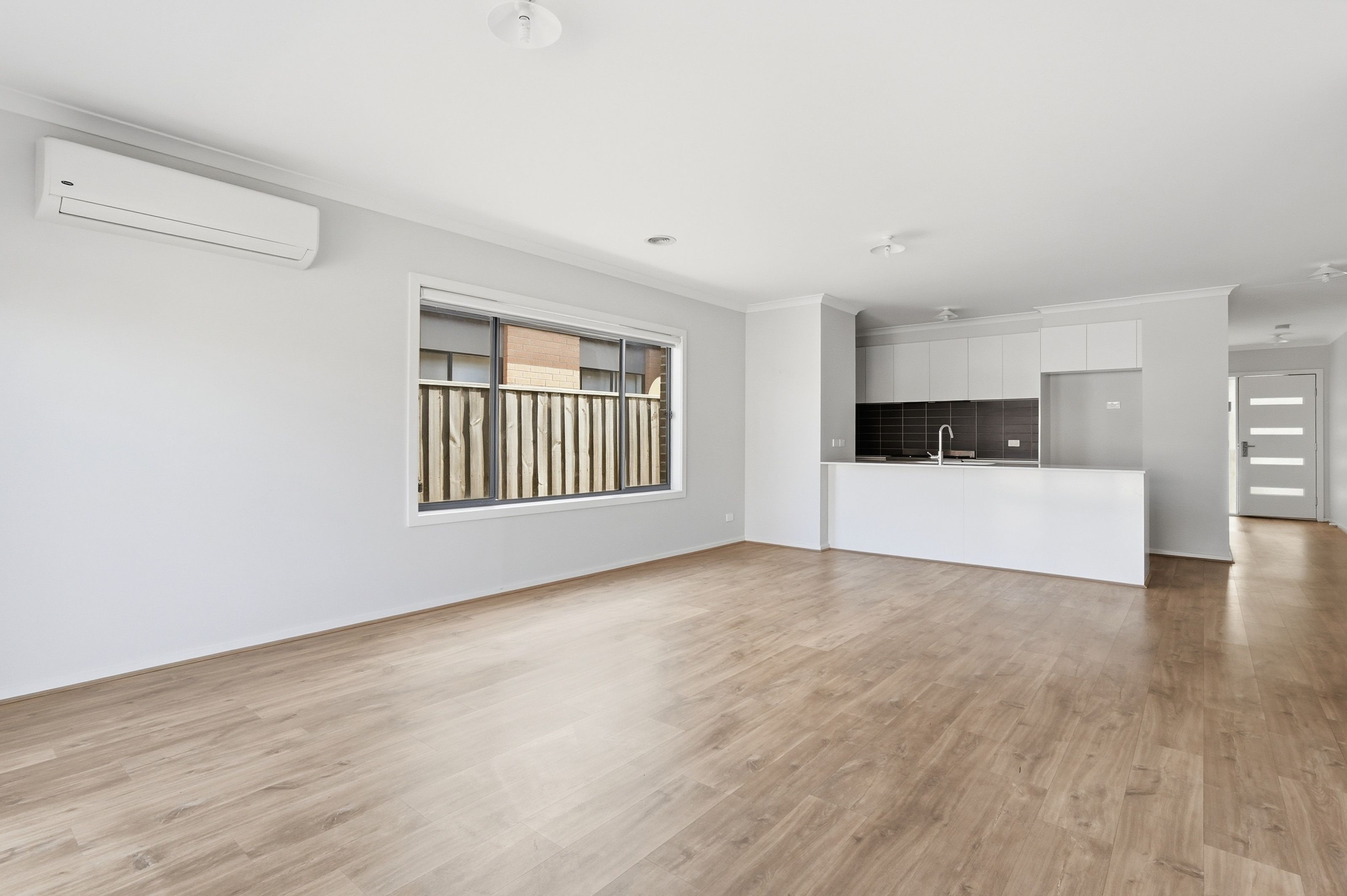 15 Cygnet Avenue — photo 3 of 11