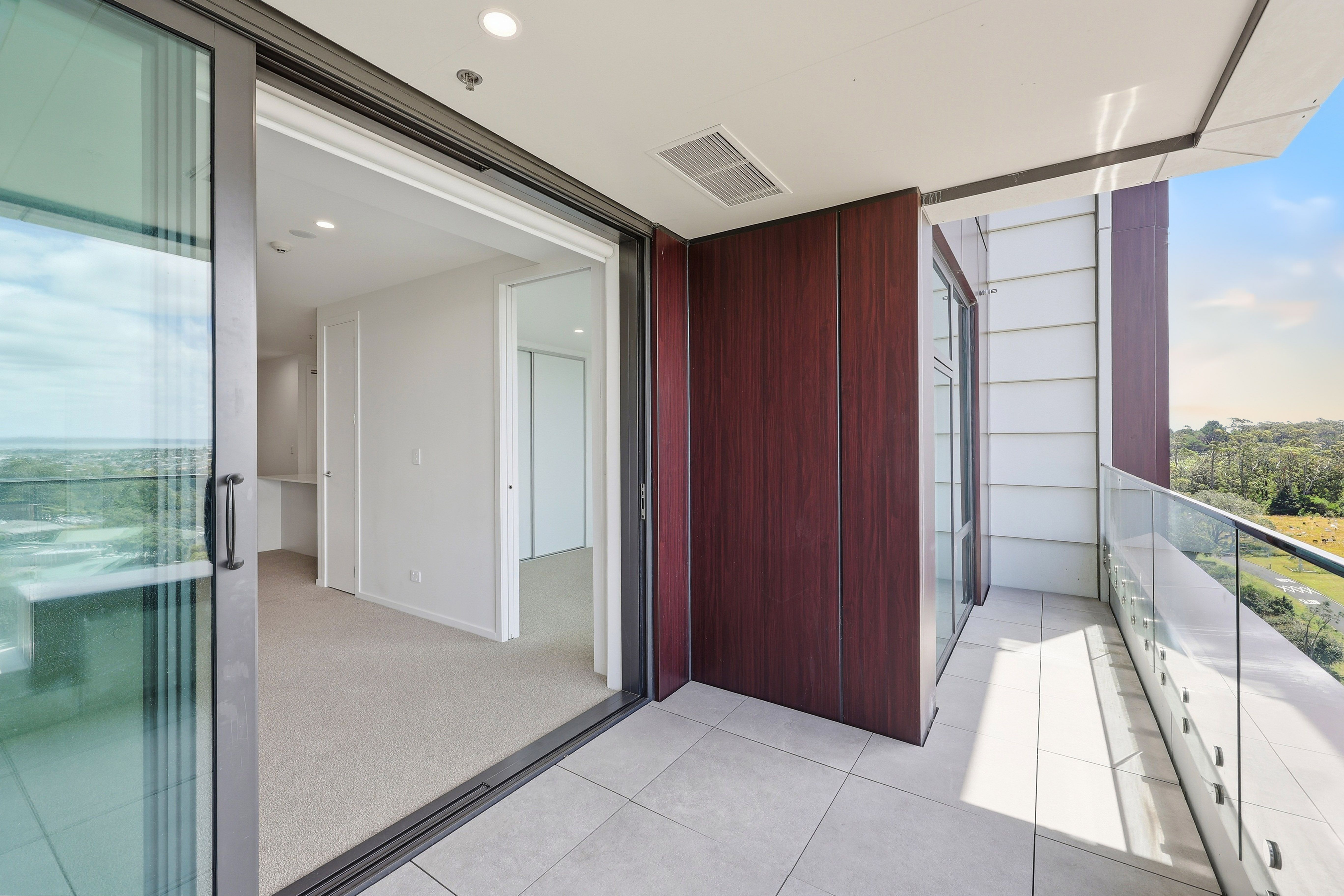 904/8 Waikumete Road, Glen Eden, Waitakere City