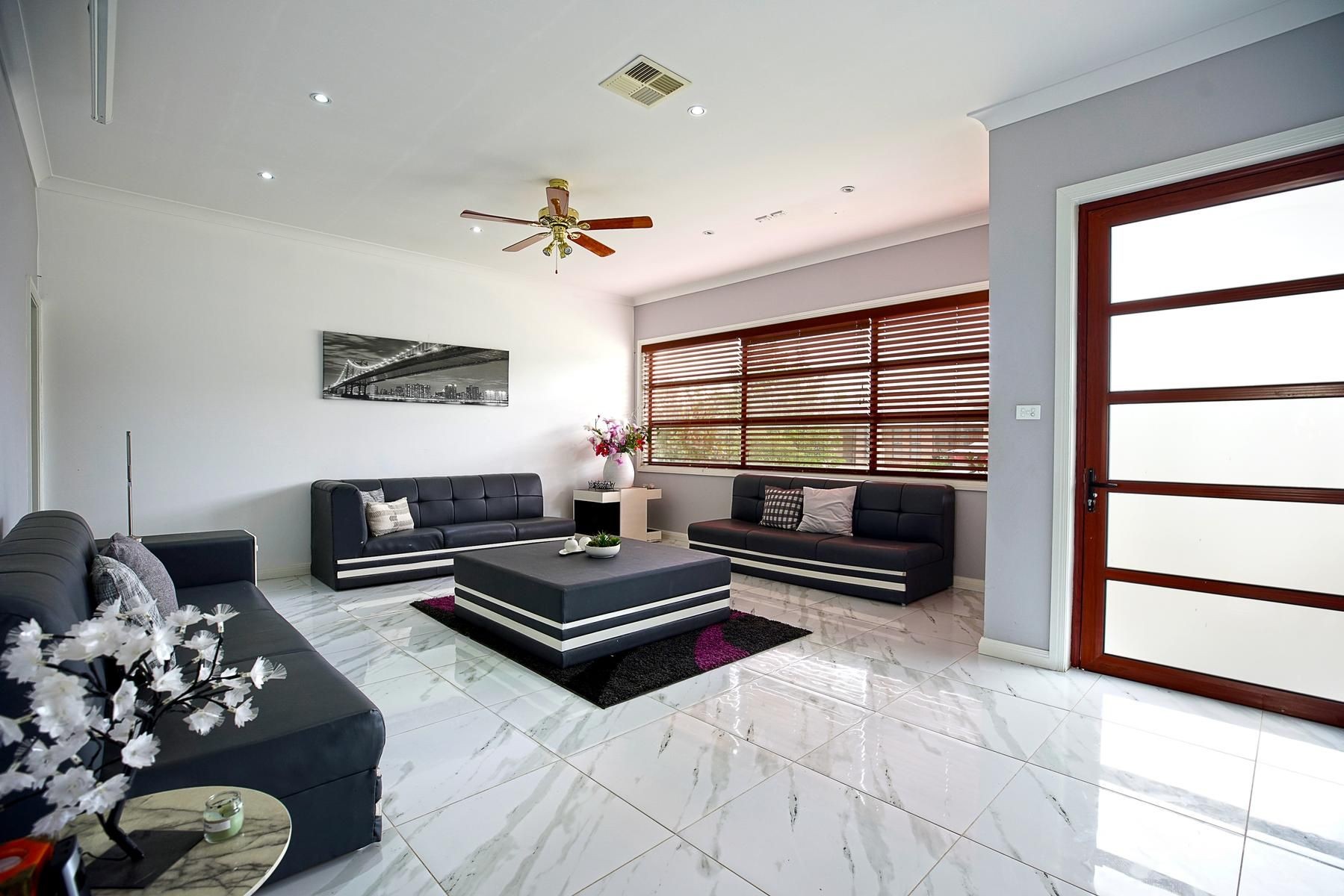11 Ewan James Drive, Glenmore Park, NSW 2745