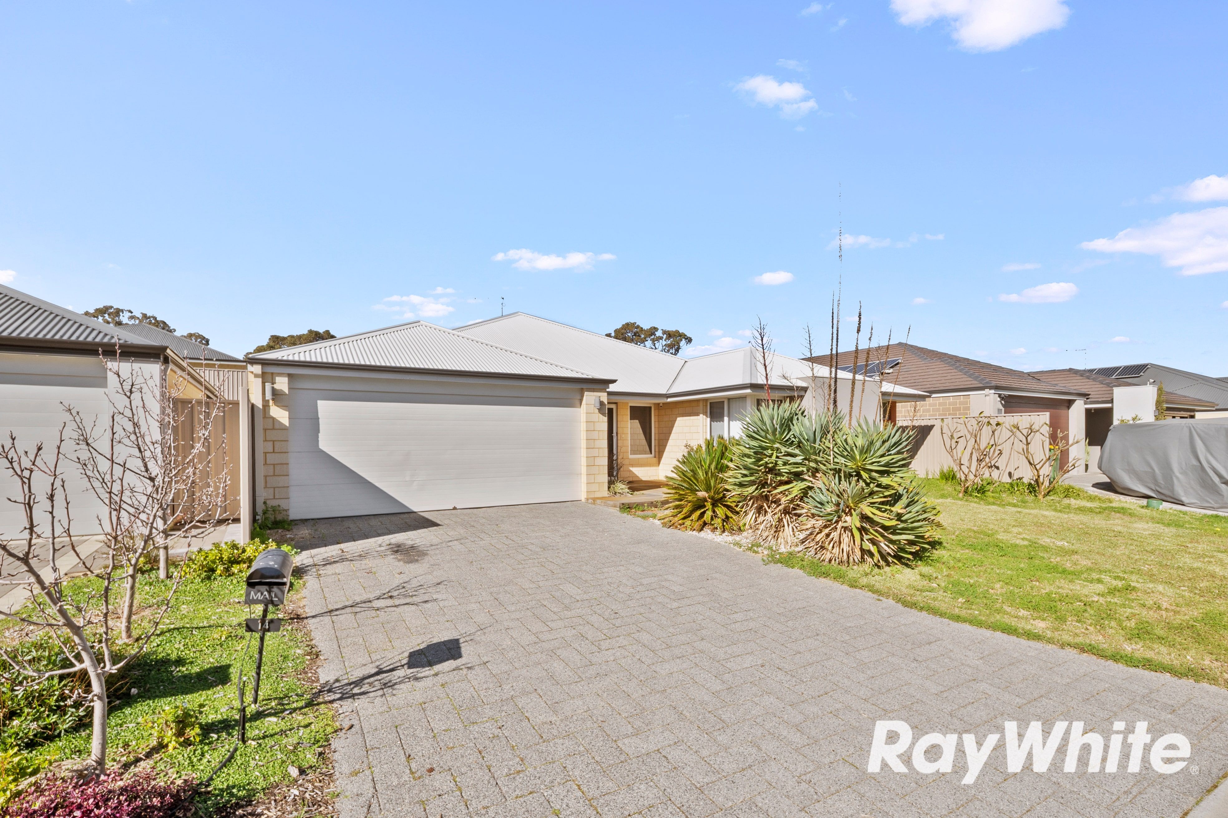 14 Edgbaston Road — photo from Ray White Mandurah
