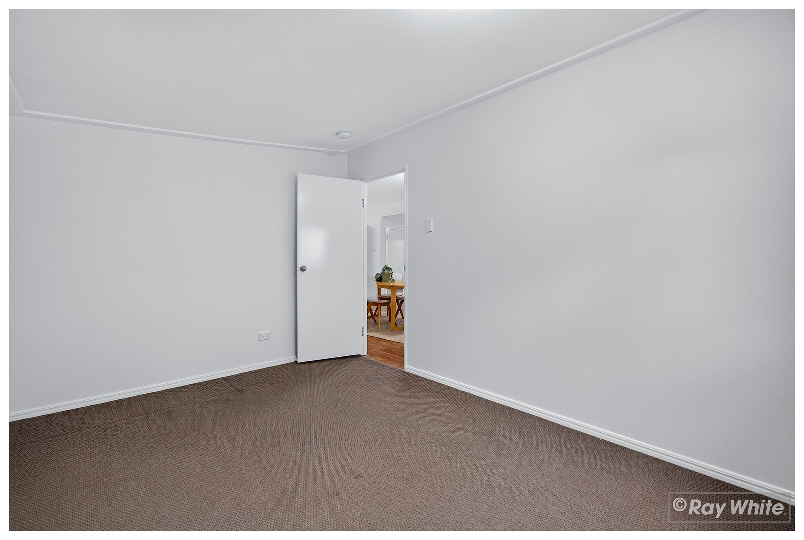 283 Eldon Street — photo 18 of 30