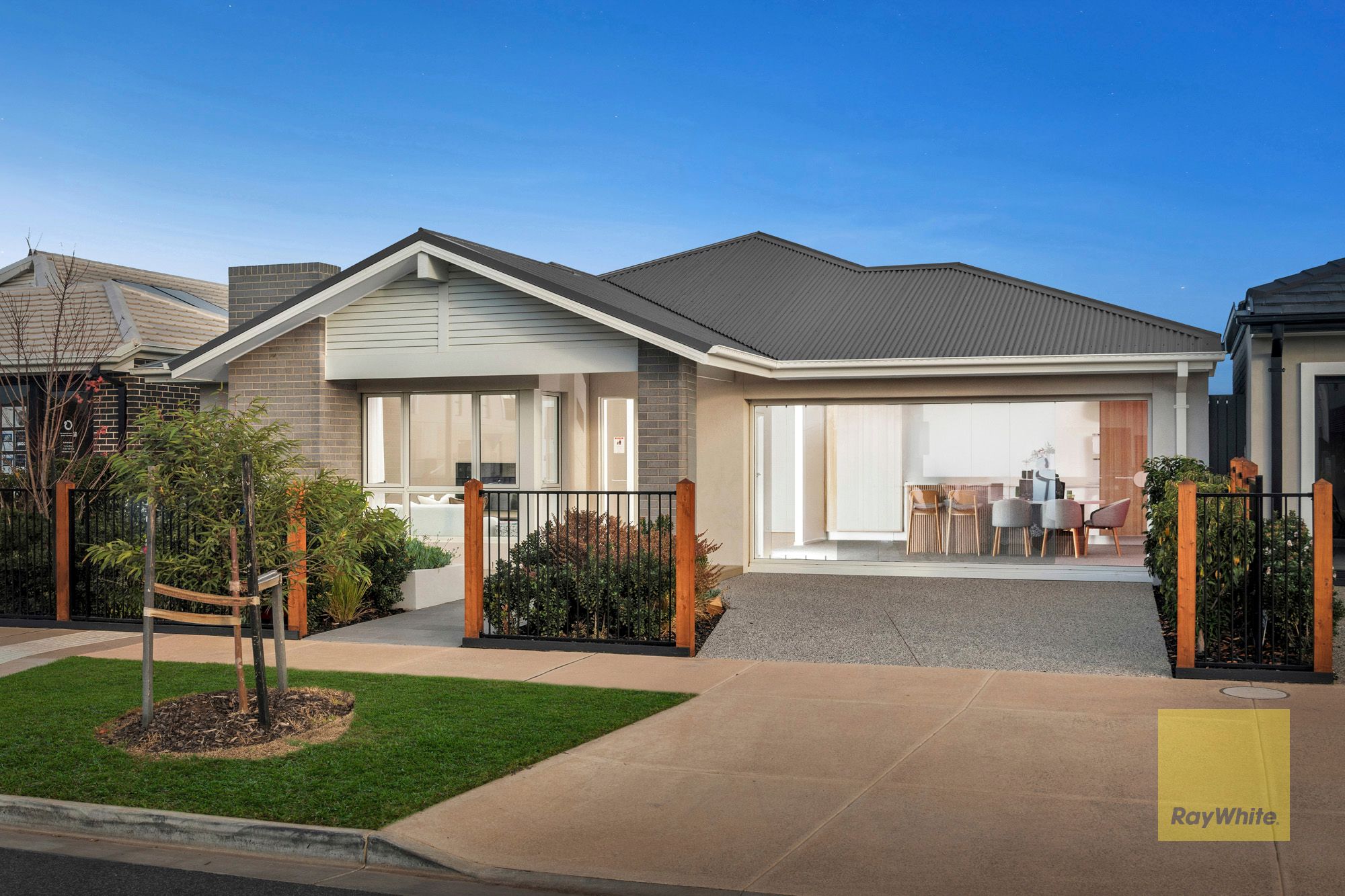 10 Perlino Boulevard, Tarneit, VIC 3029