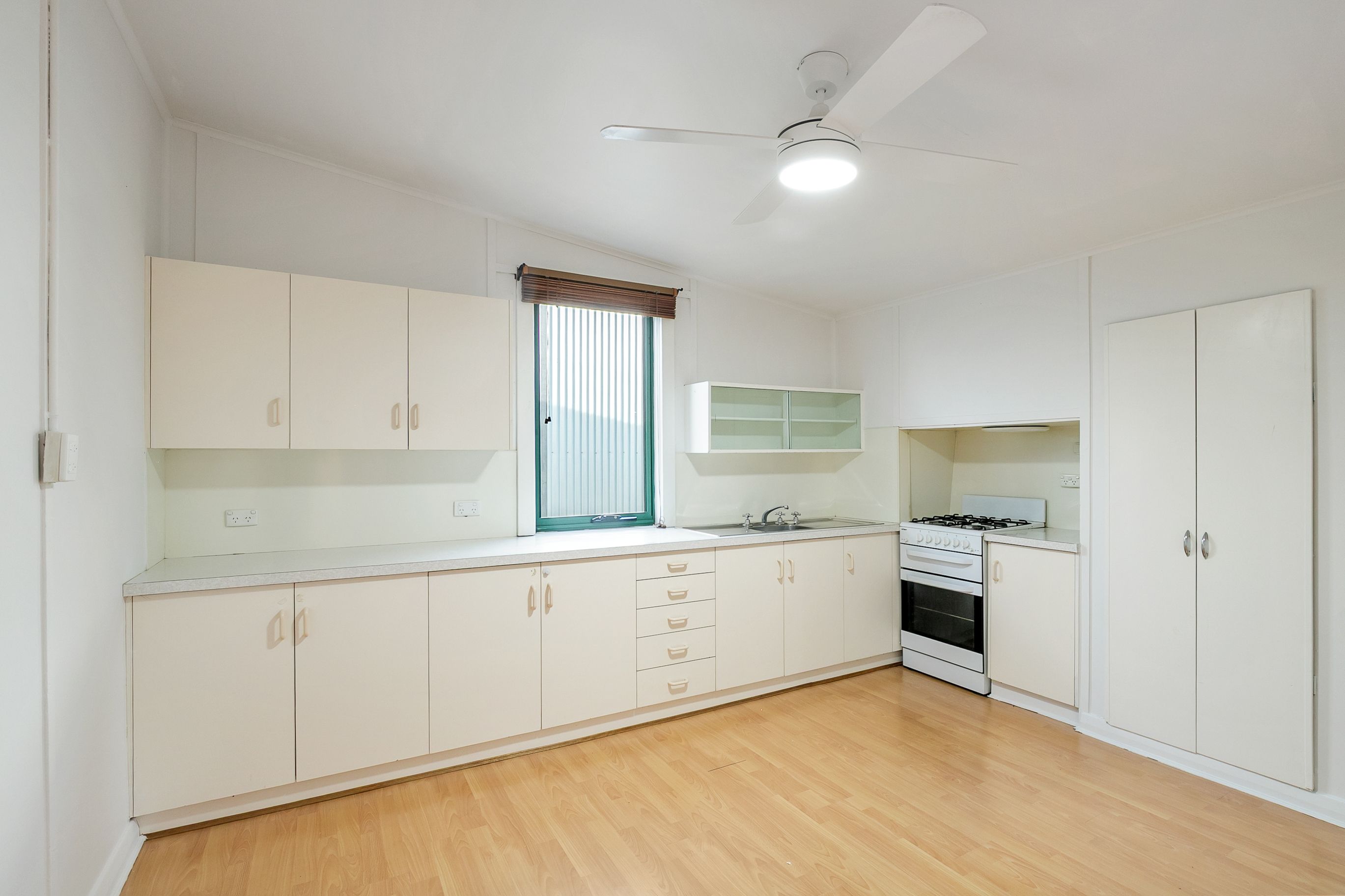 19 Jackson Street — photo 10 of 27