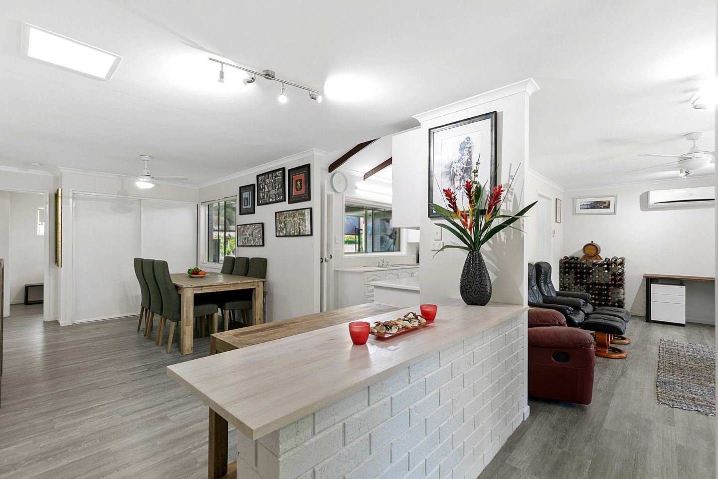 40 Ann Street, Torquay, QLD 4655