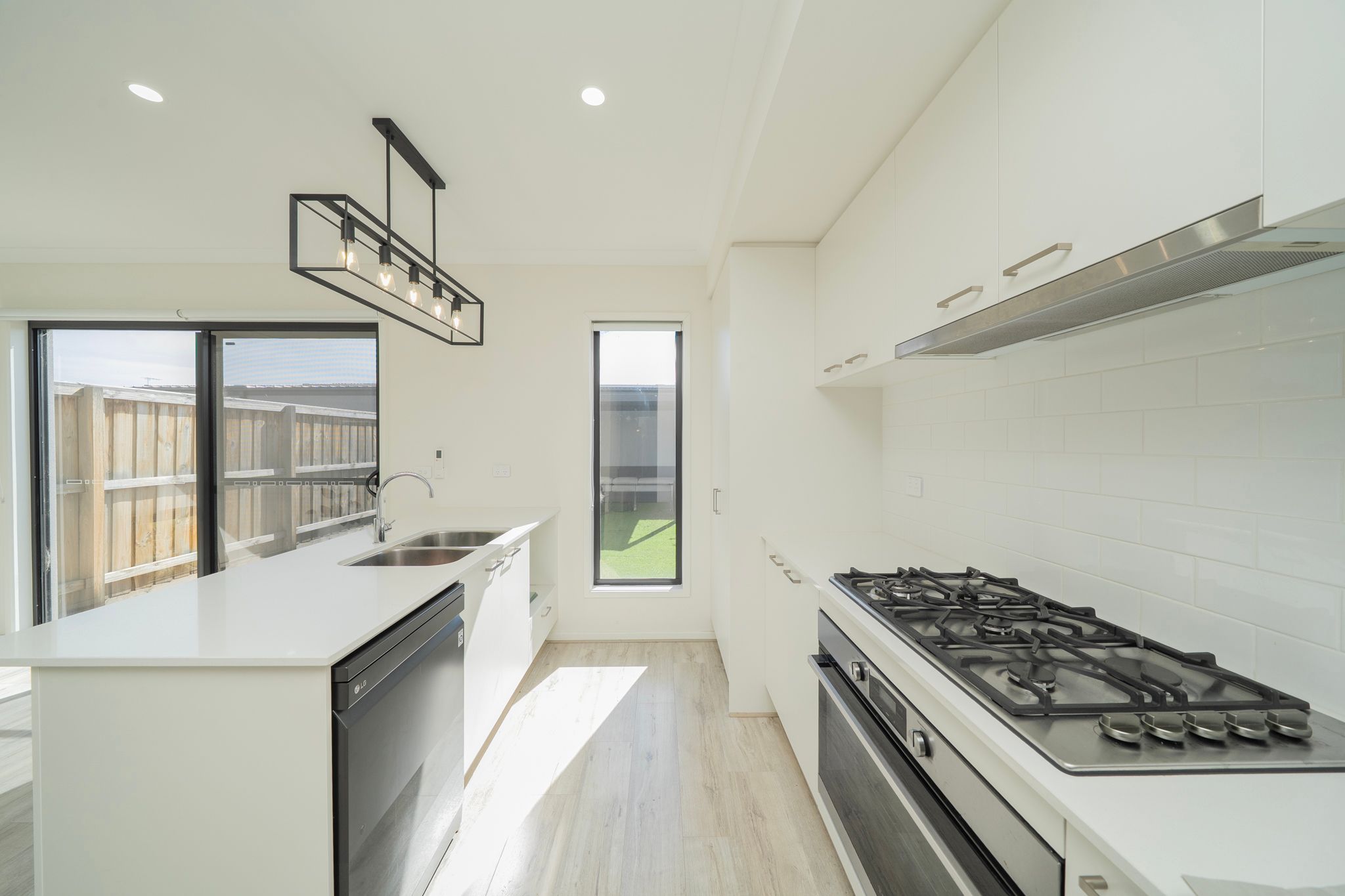 29A Odeon Avenue — photo 4 of 12