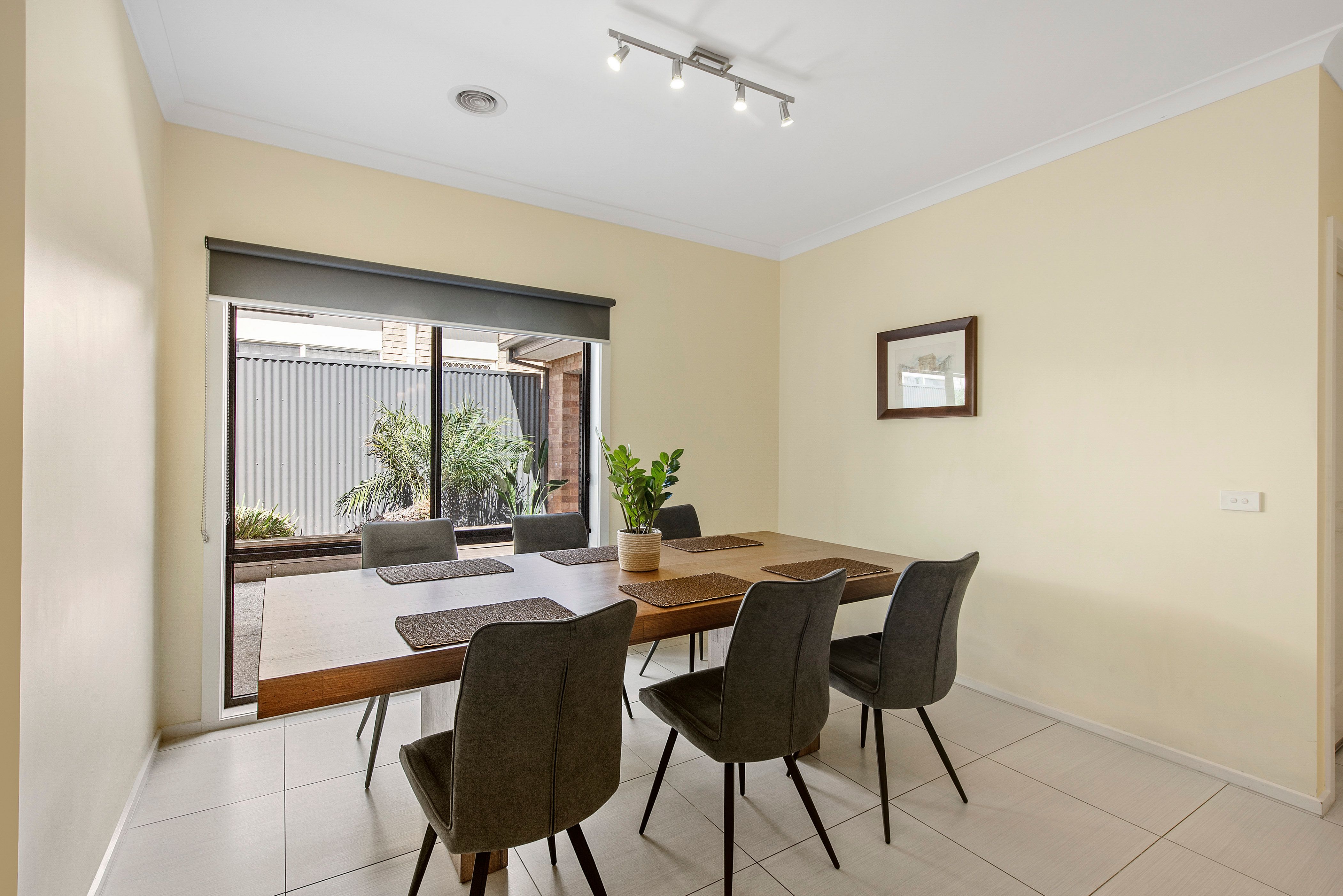 12 York Close, Taylors Hill, VIC 3037