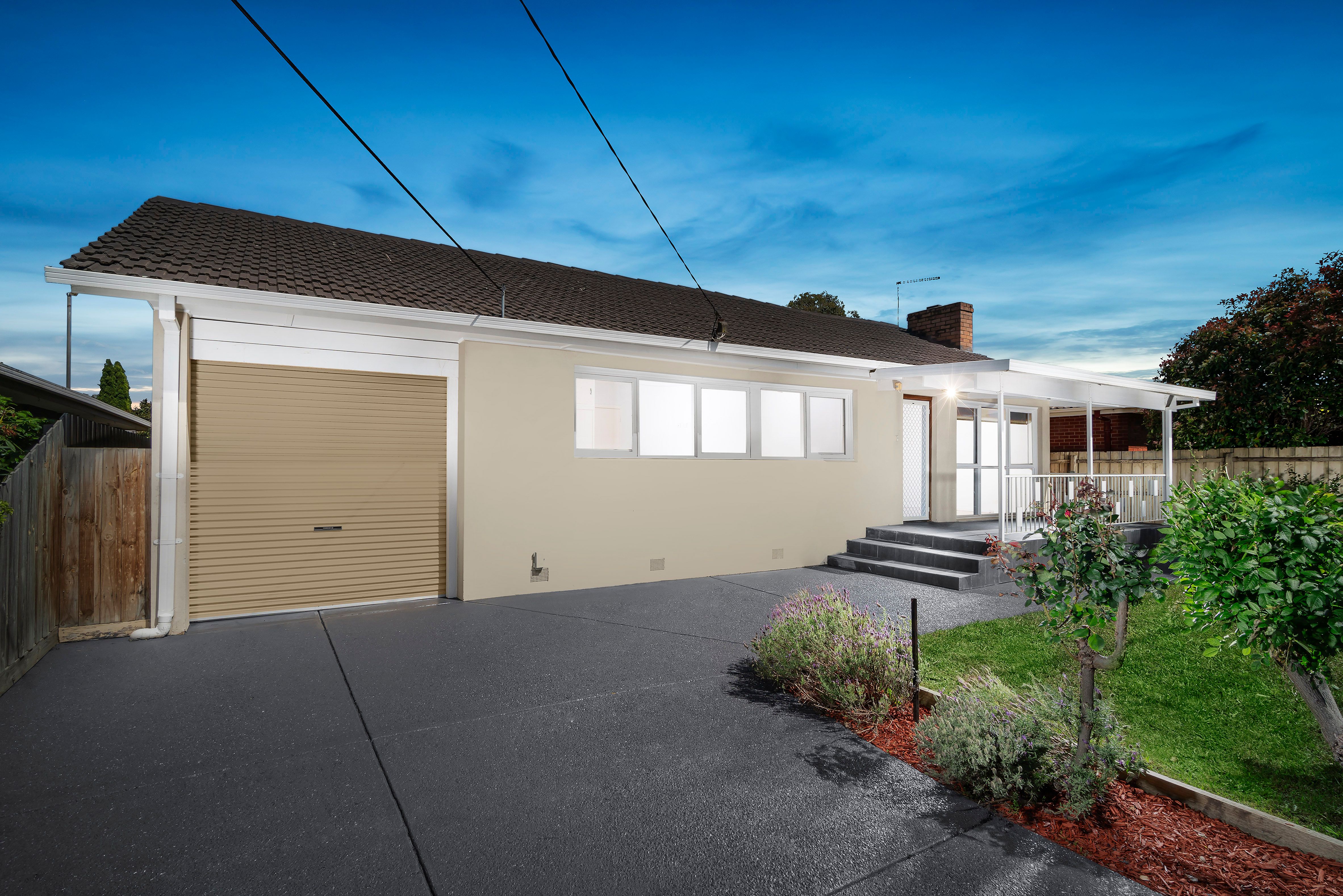 32 Fonteyn Drive, Wantirna South, VIC 3152