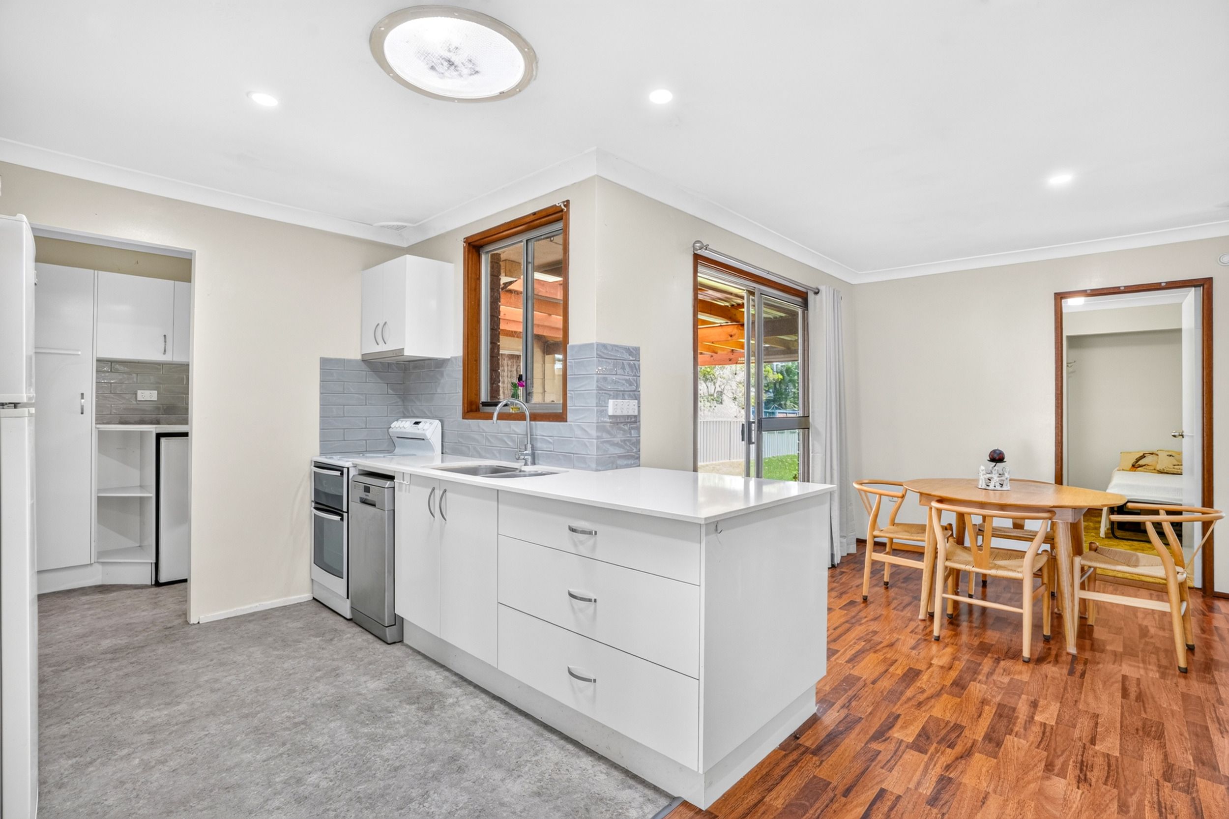 80 Playford Road — photo 3 of 17