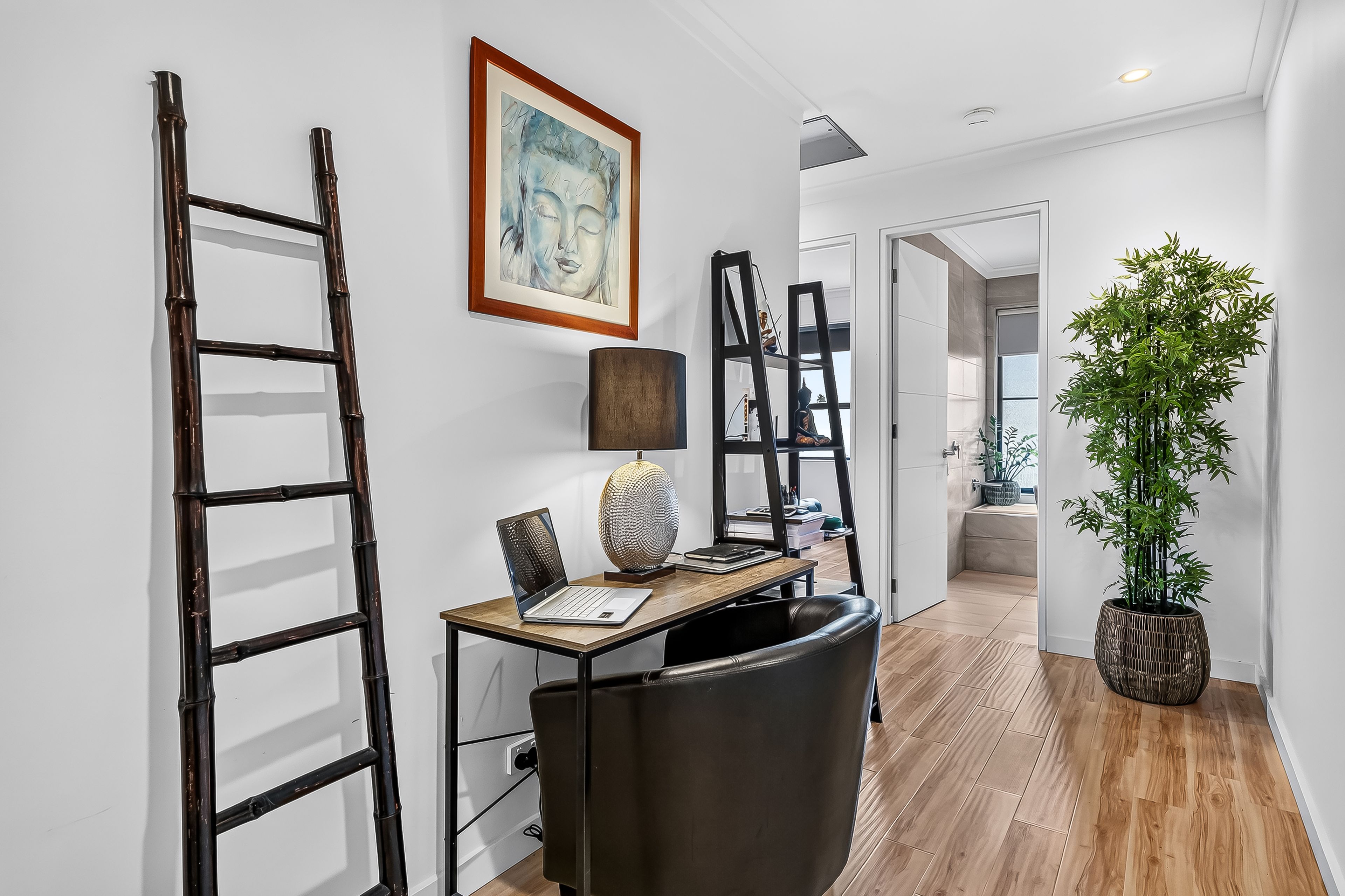 109 Crown Terrace — photo 11 of 24