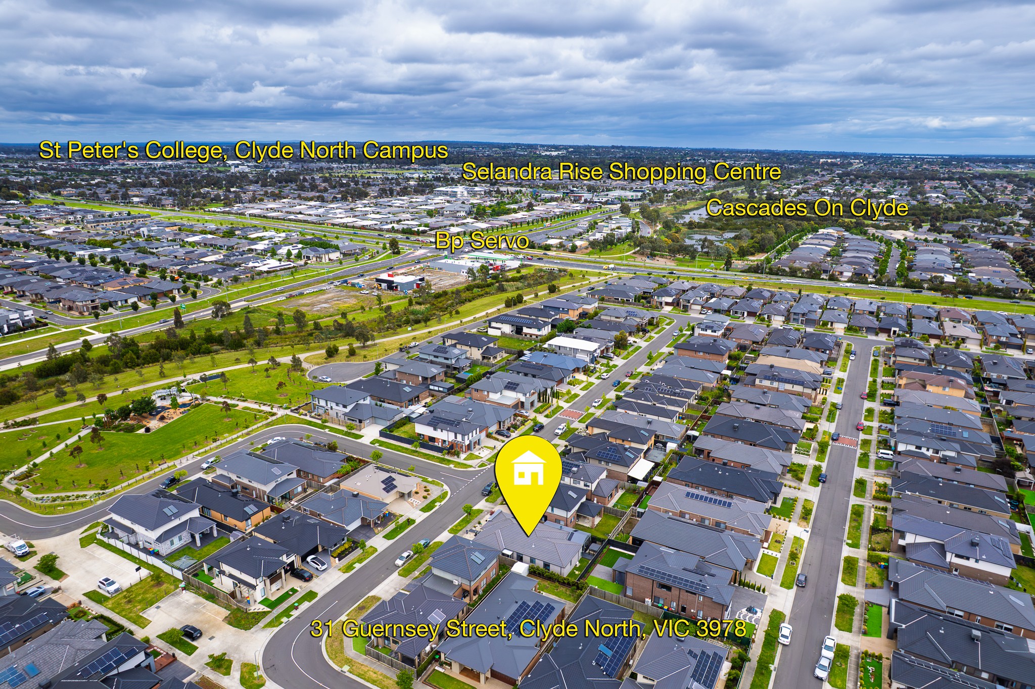 31 Guernsey Street, Clyde North, VIC 3978